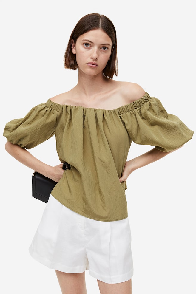 Puff-sleeved off-the-shoulder blouse - Khaki green/Black/White - 1