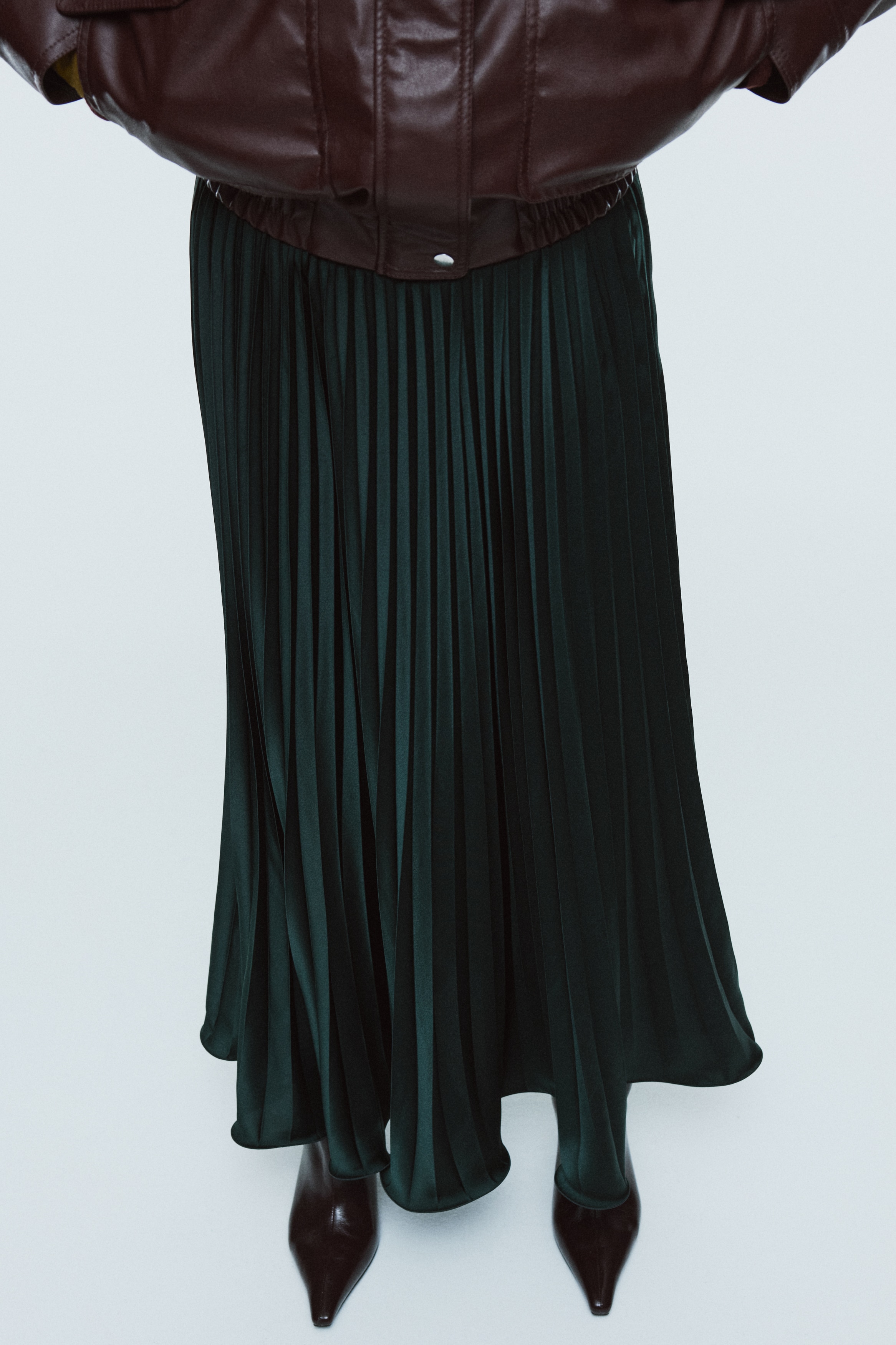 Pleated maxi skirt