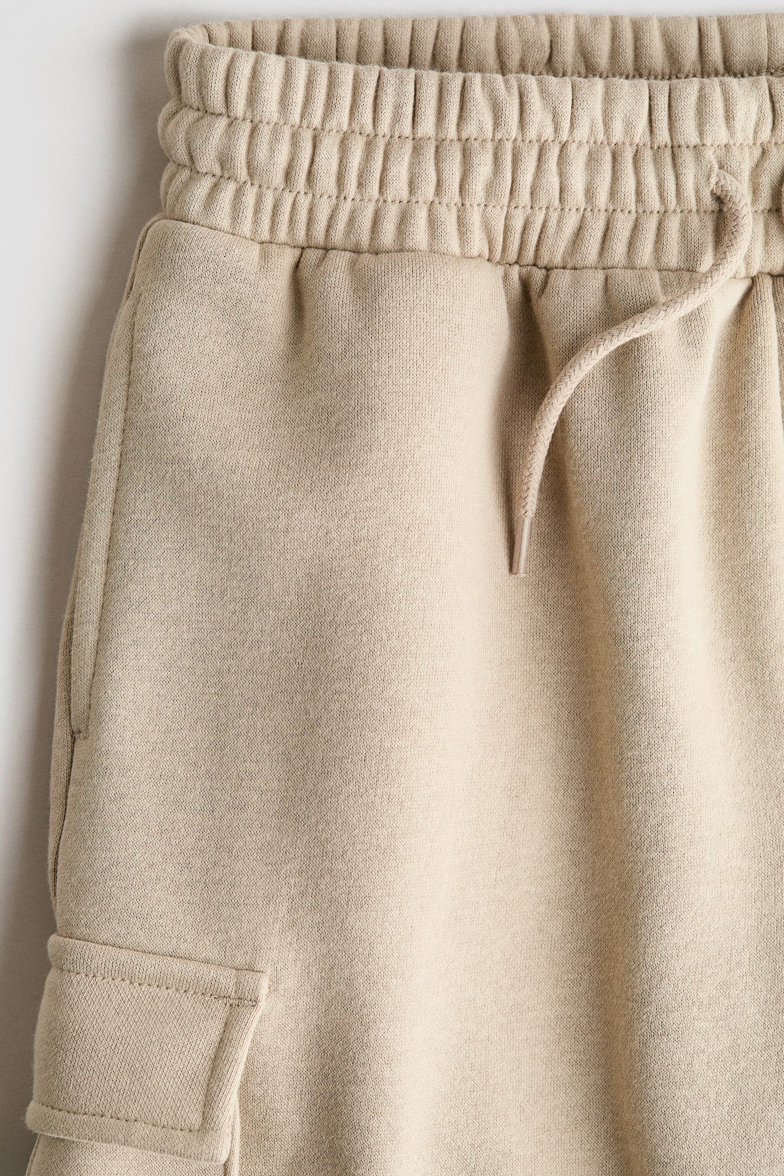 Cargo Sweatshorts - Beige/Dark gray/Green - 2