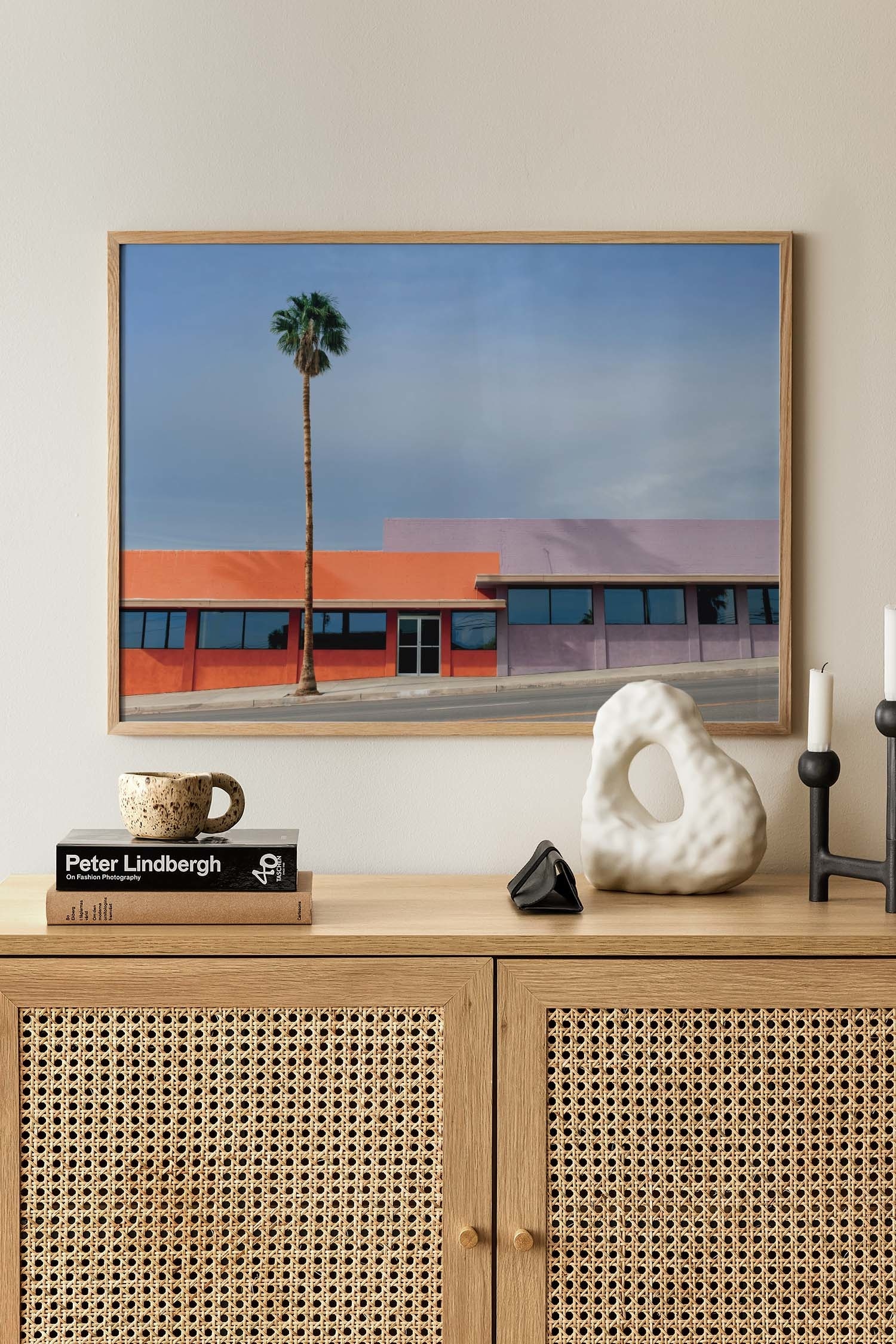 Road Palm Poster - Blau/grün/rot