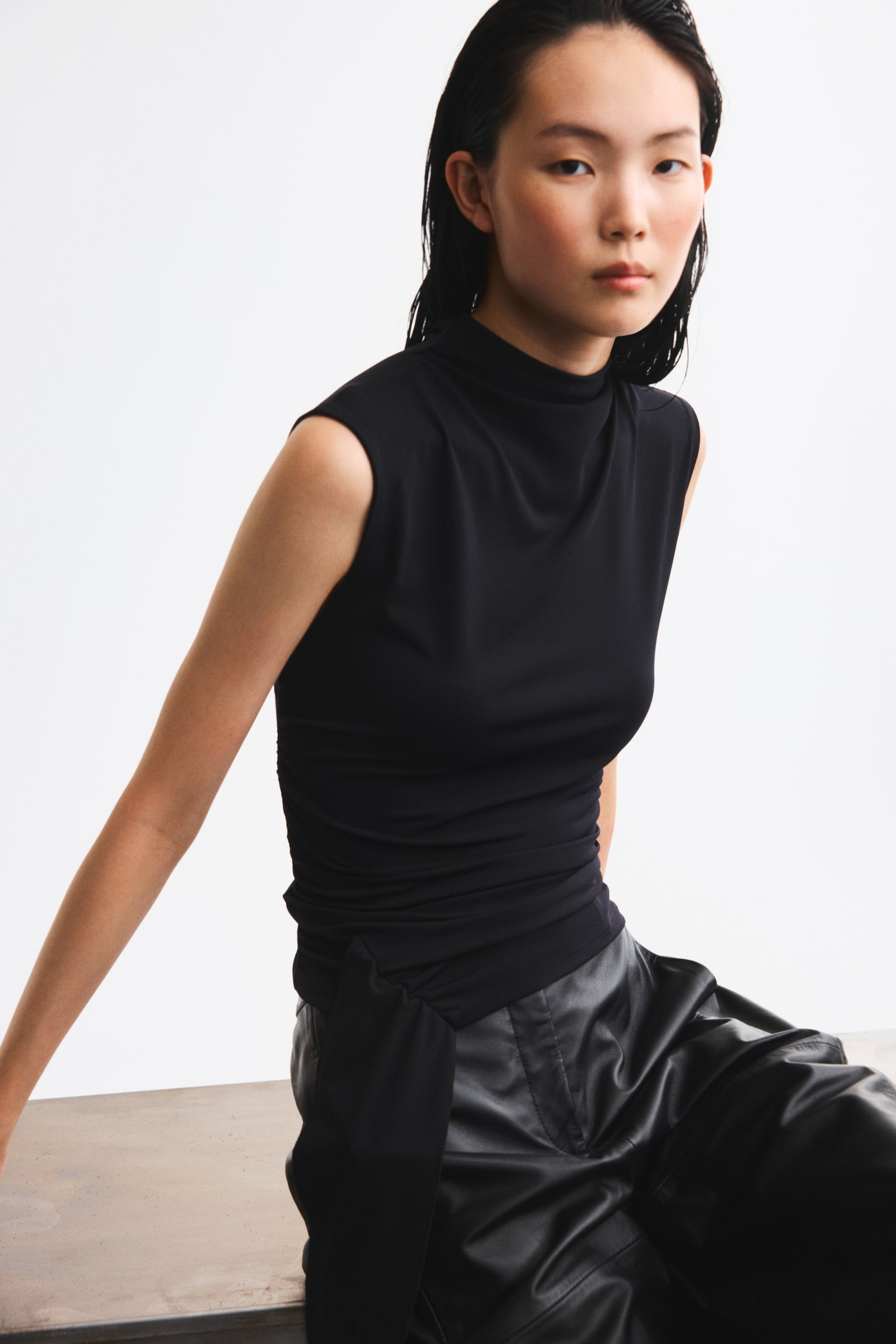 Draped-panel jersey top - Black/Dark mole - 1