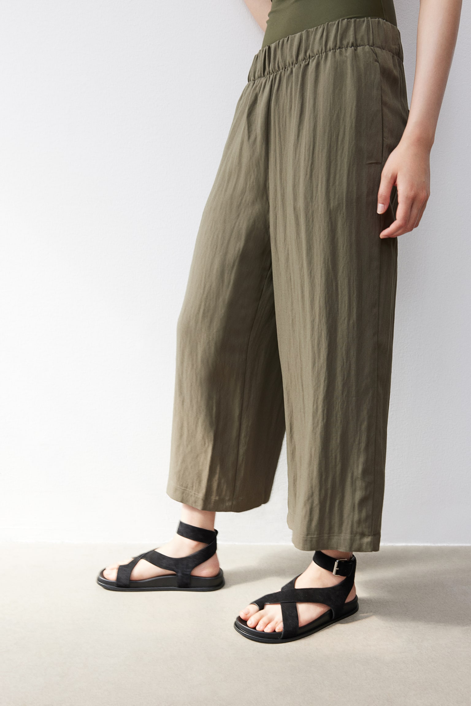 Pull-on culottes - Dark khaki green/Black/Light beige/White/Pinstriped - 3