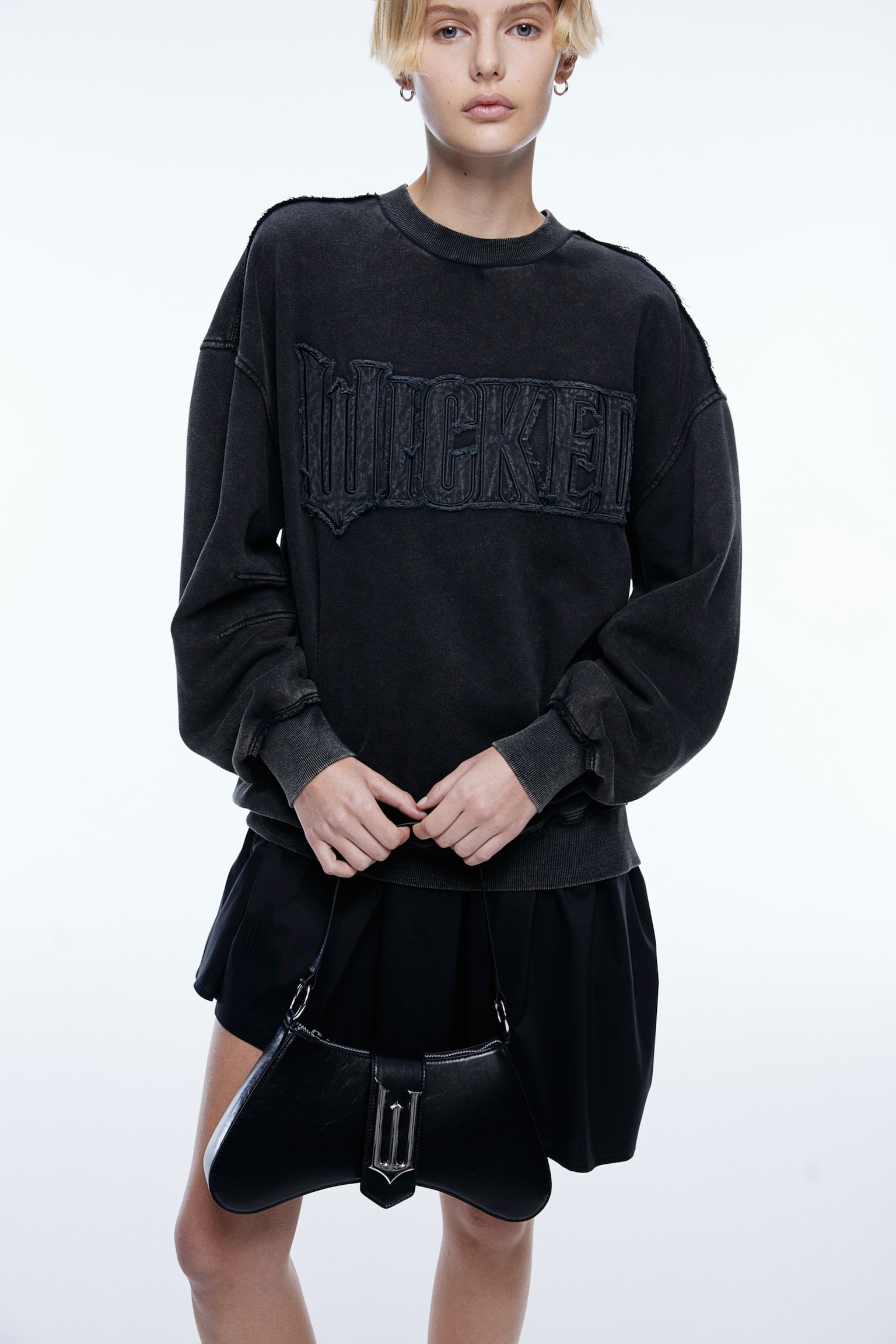 Washed Look Appliqué Sweater - Black/Wicked - 1