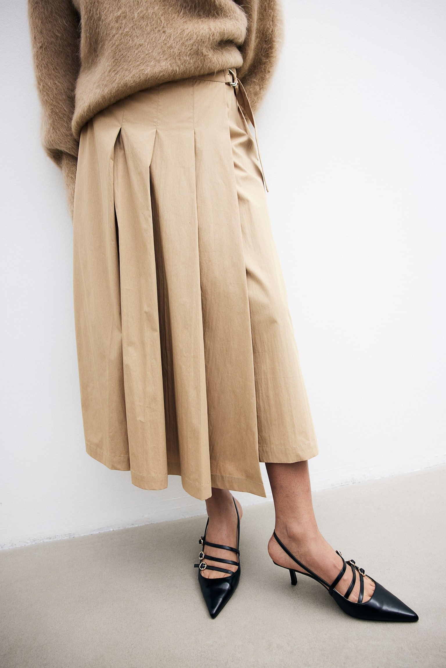 Pleated wrap skirt - Beige - 6