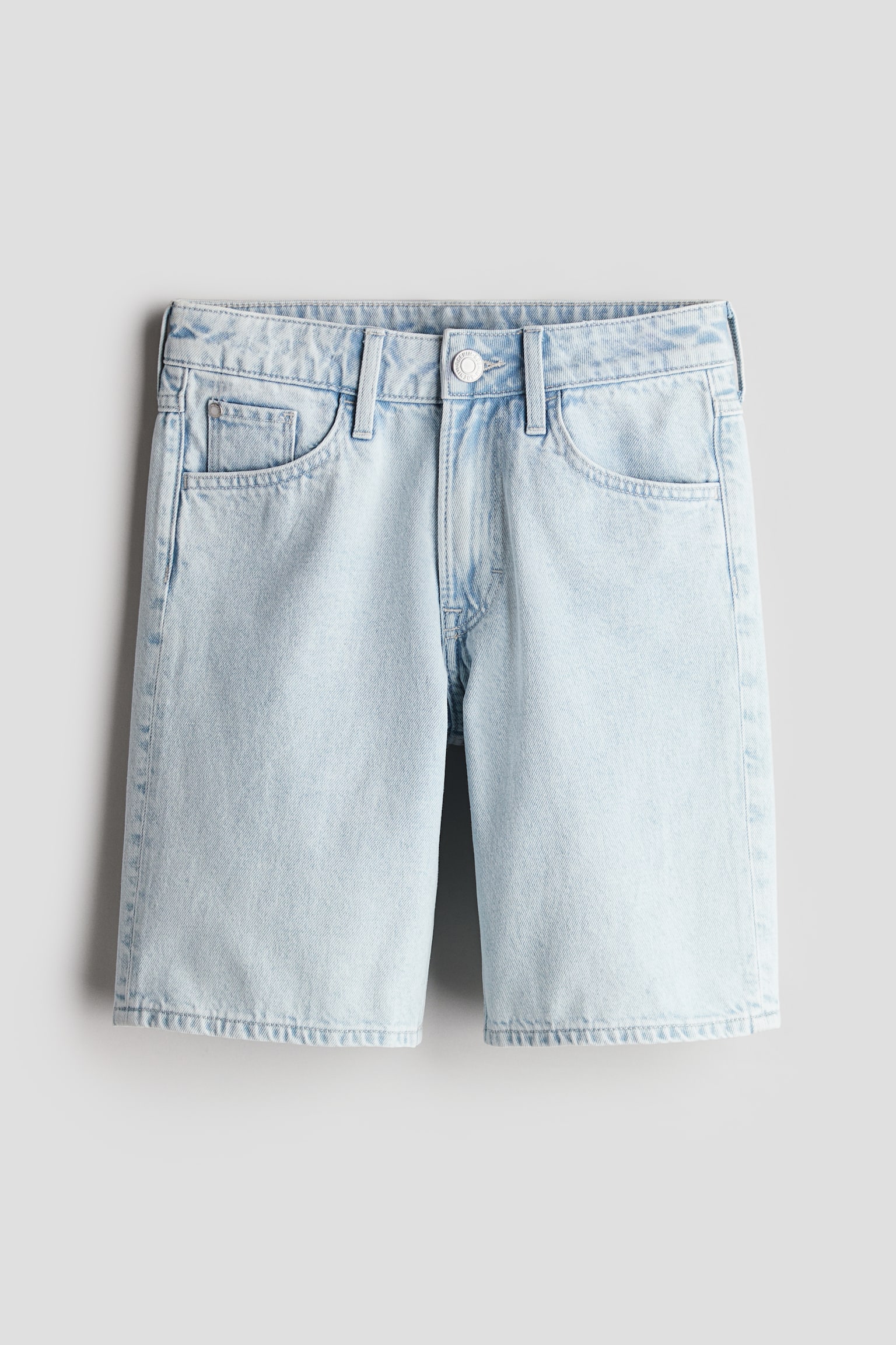 Loose Fit Denim shorts - Pale denim blue - 1