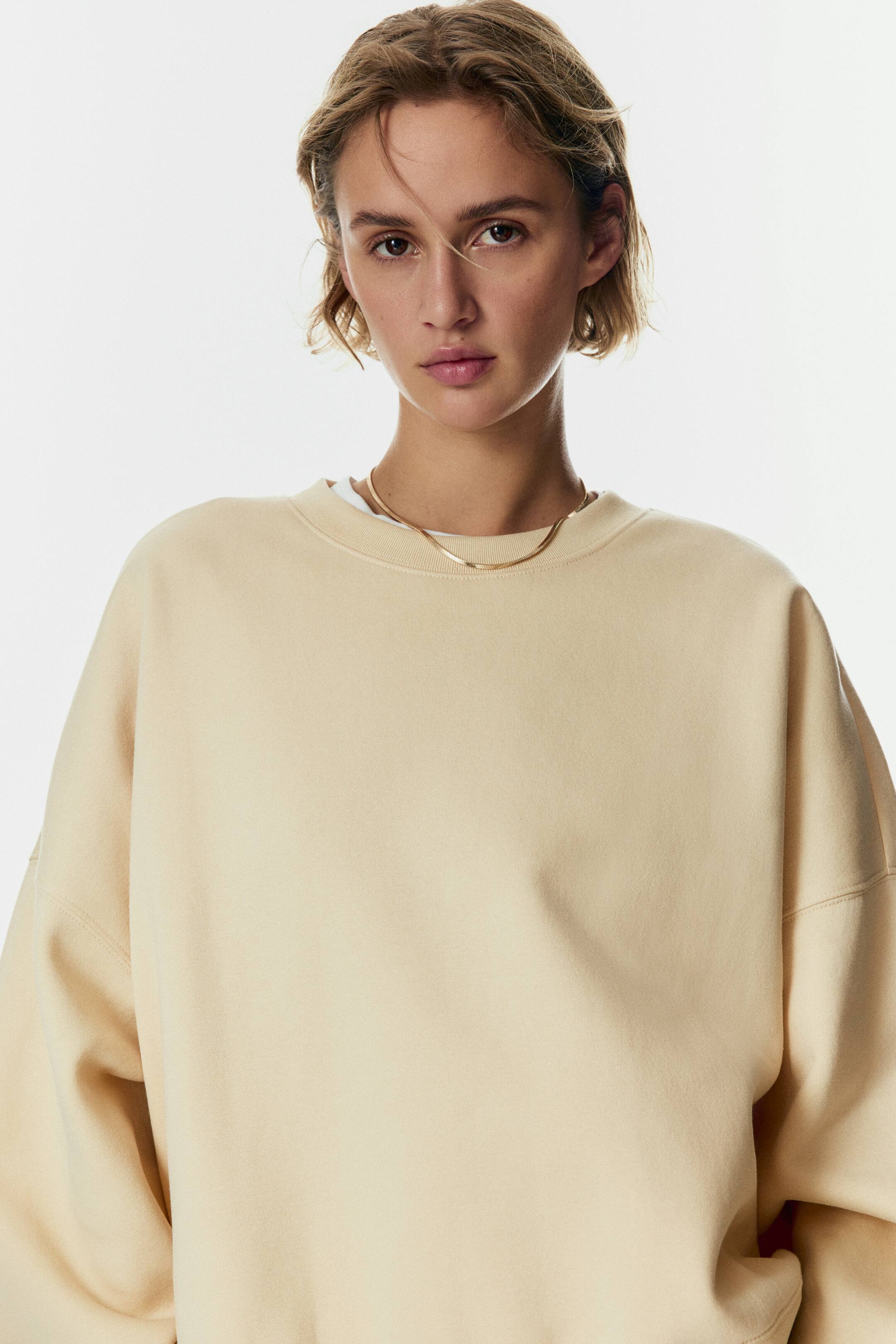 View larger image: Oversized Sweatshirt - Light yellow - Ladies | H&M US 2