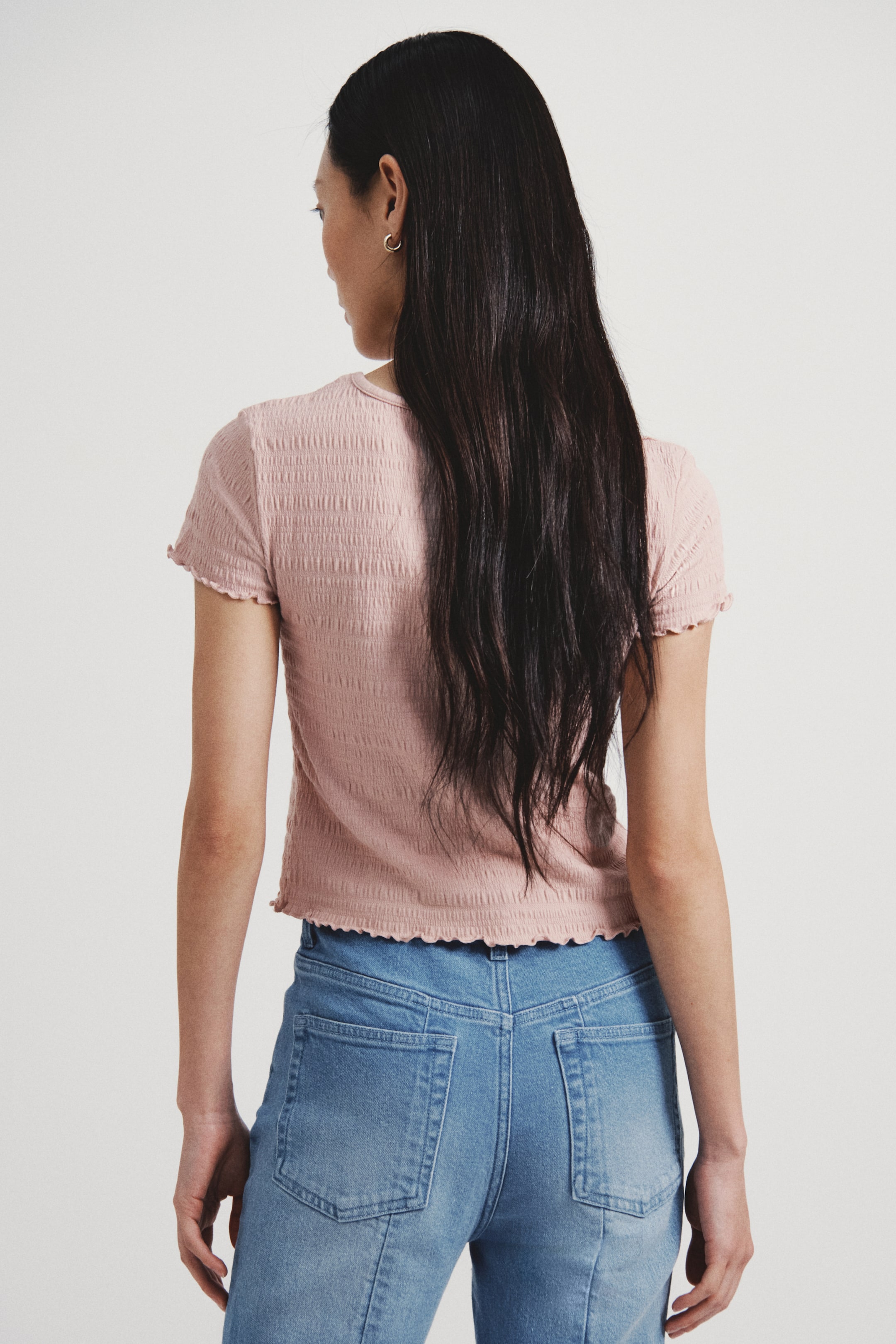 View larger image: Smocked top - Powder pink - Ladies | H&M SG 3