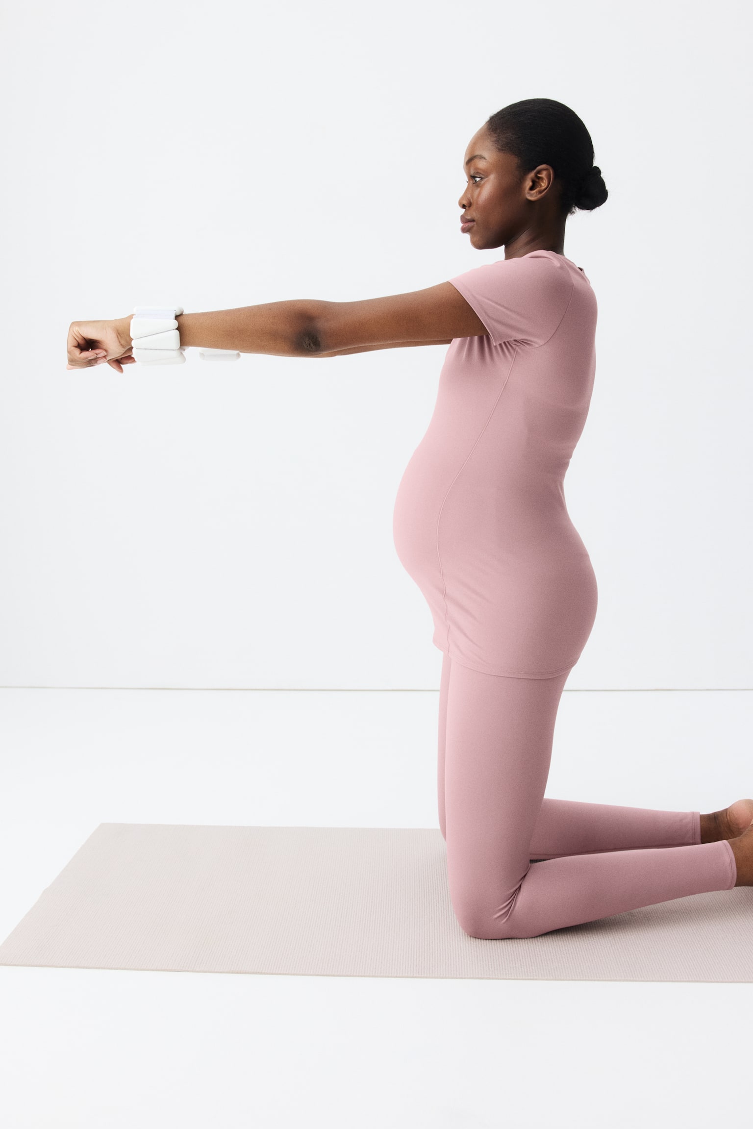 MAMA חולצת ספורט - ורוד עתיק/שחור - 4