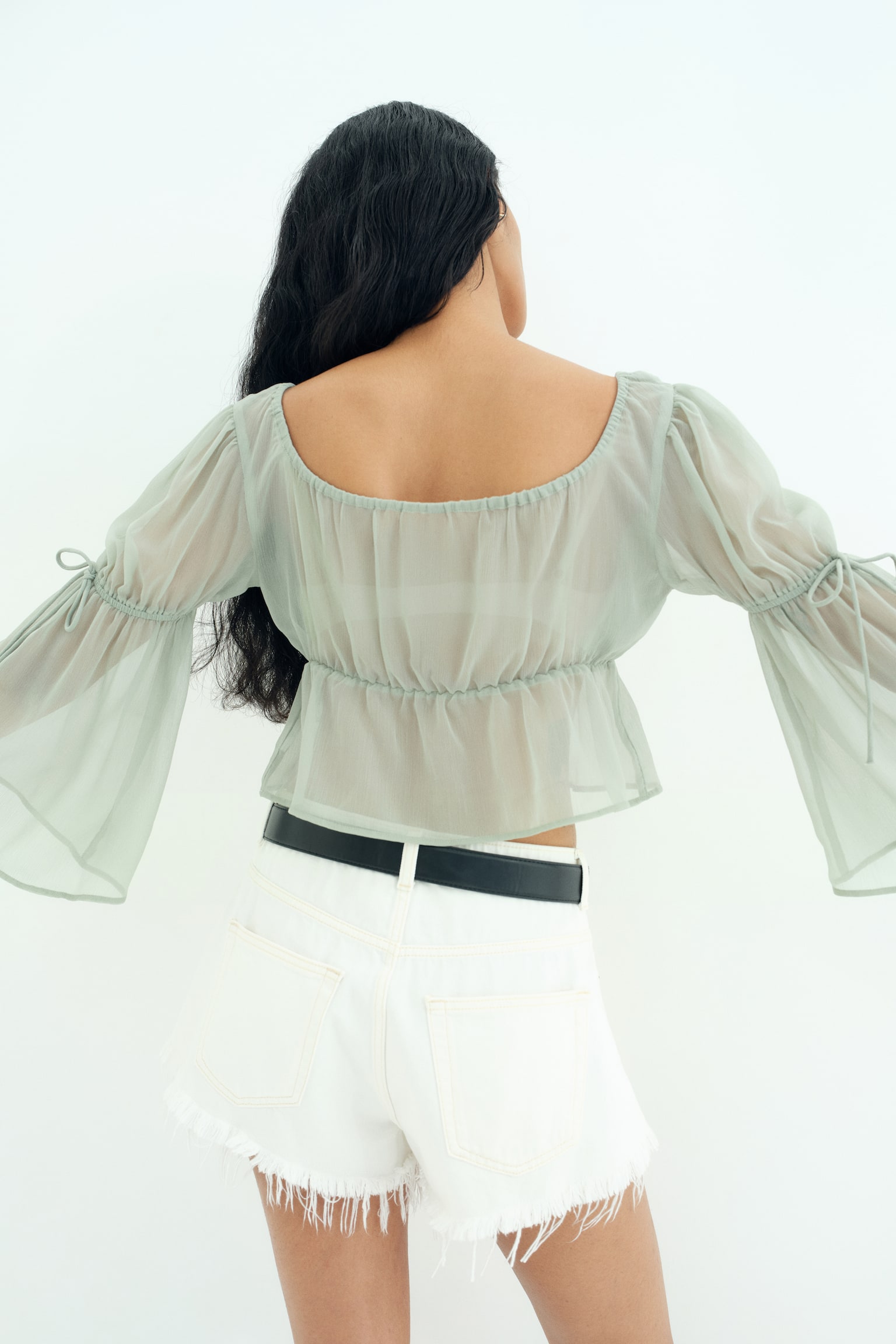 Áo kiểu lửng - Màu xanh lá nhạt/Màu đen - 5