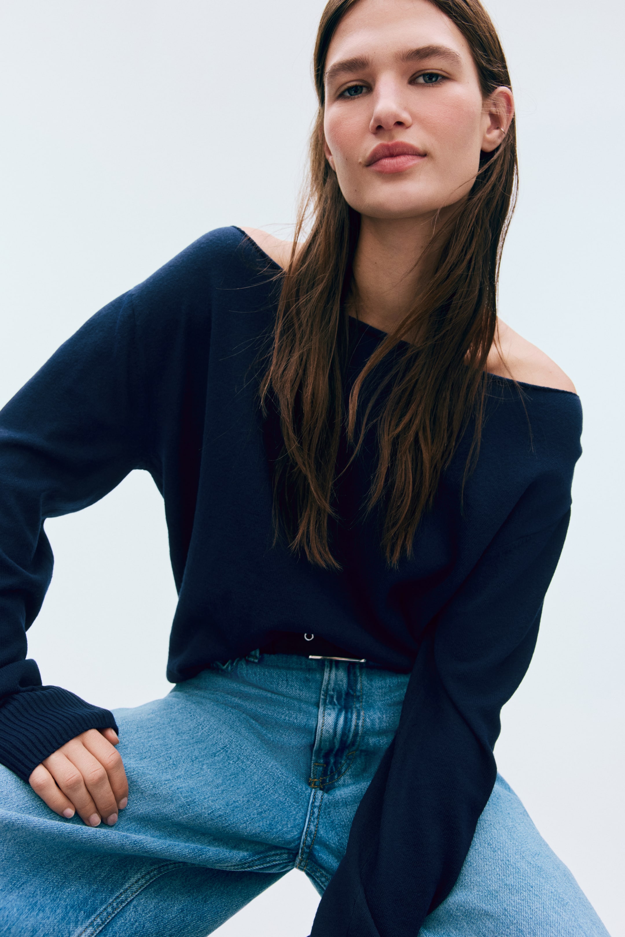 Grotere afbeelding bekijken: Off-the-shoulder jumper - Marineblauw - DAMES | H&M NL 1