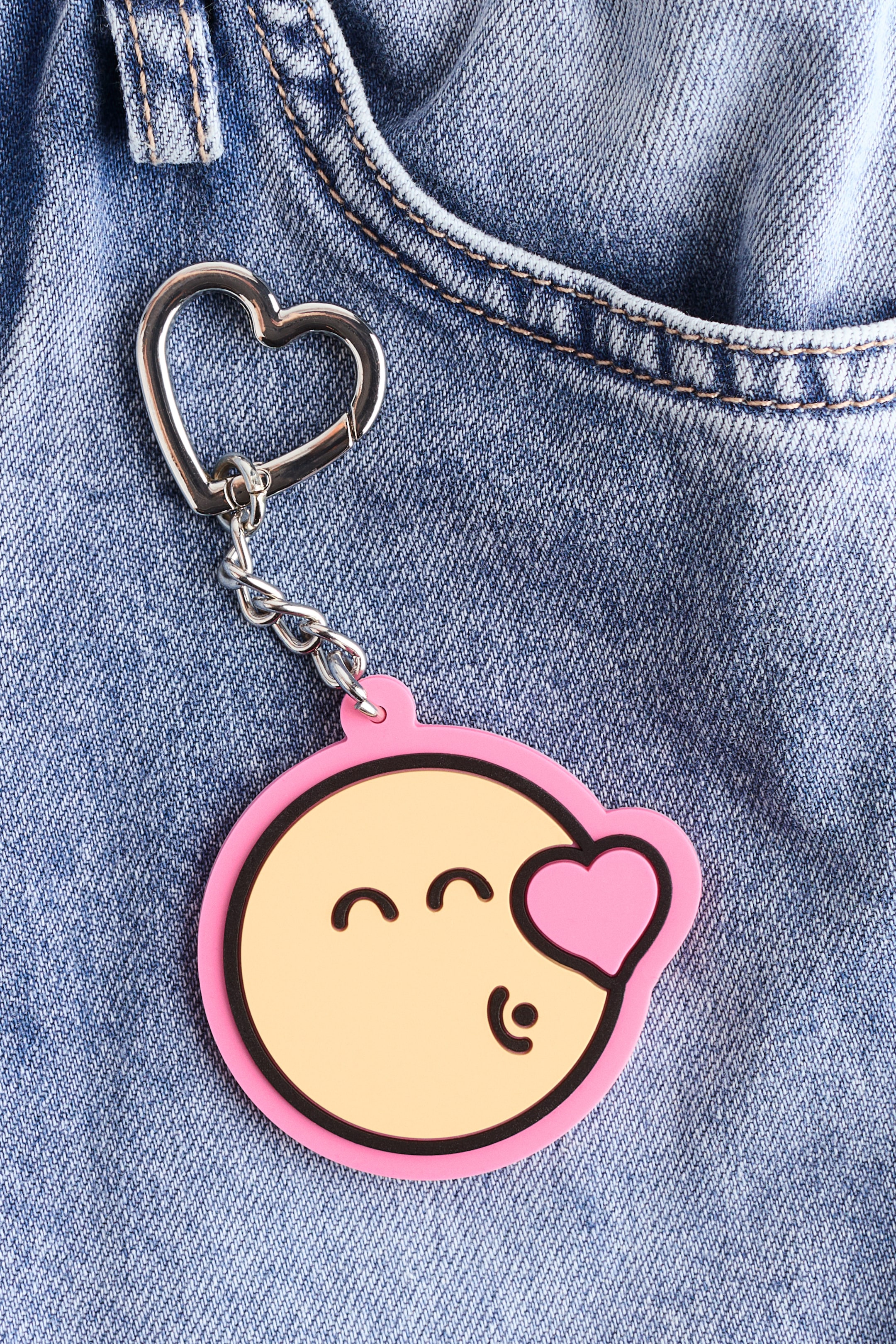 Детские джинсы H&M Key Ring-Detail Jeans — фото 3