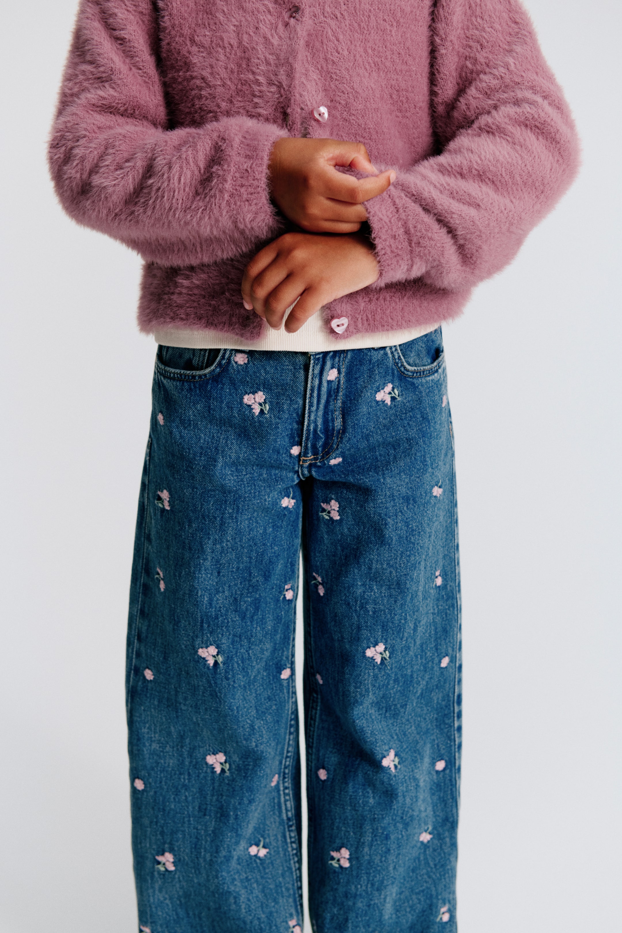 Wide-Leg Jeans with Motif