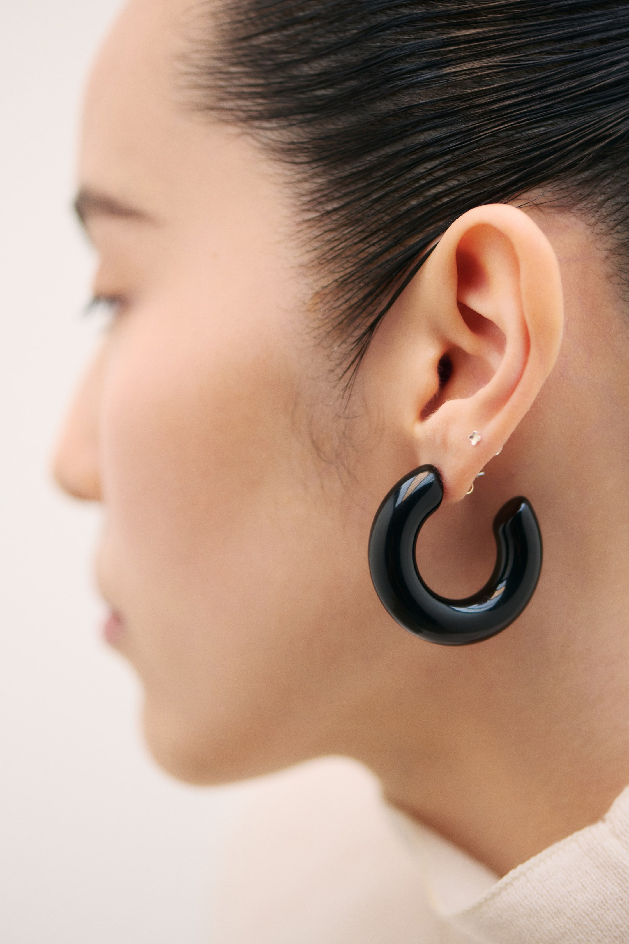 View larger image: Chunky hoop earrings - Black - Ladies | H&M CA 3