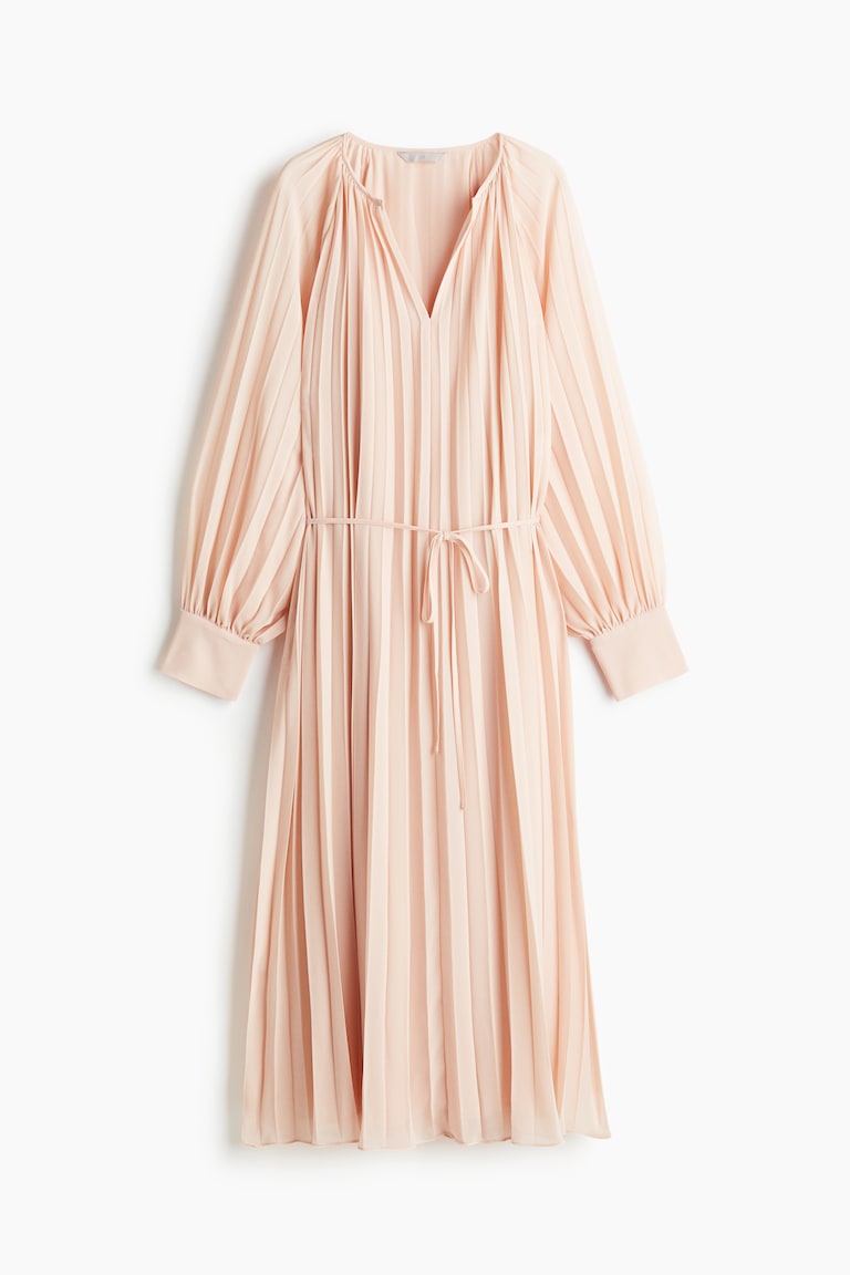 h&m pink chiffon dress Women's Powder Pleated Partly lined. US Size:US 26W Pink maxi dress material:Elastane Silver Feather Cocktail Dress