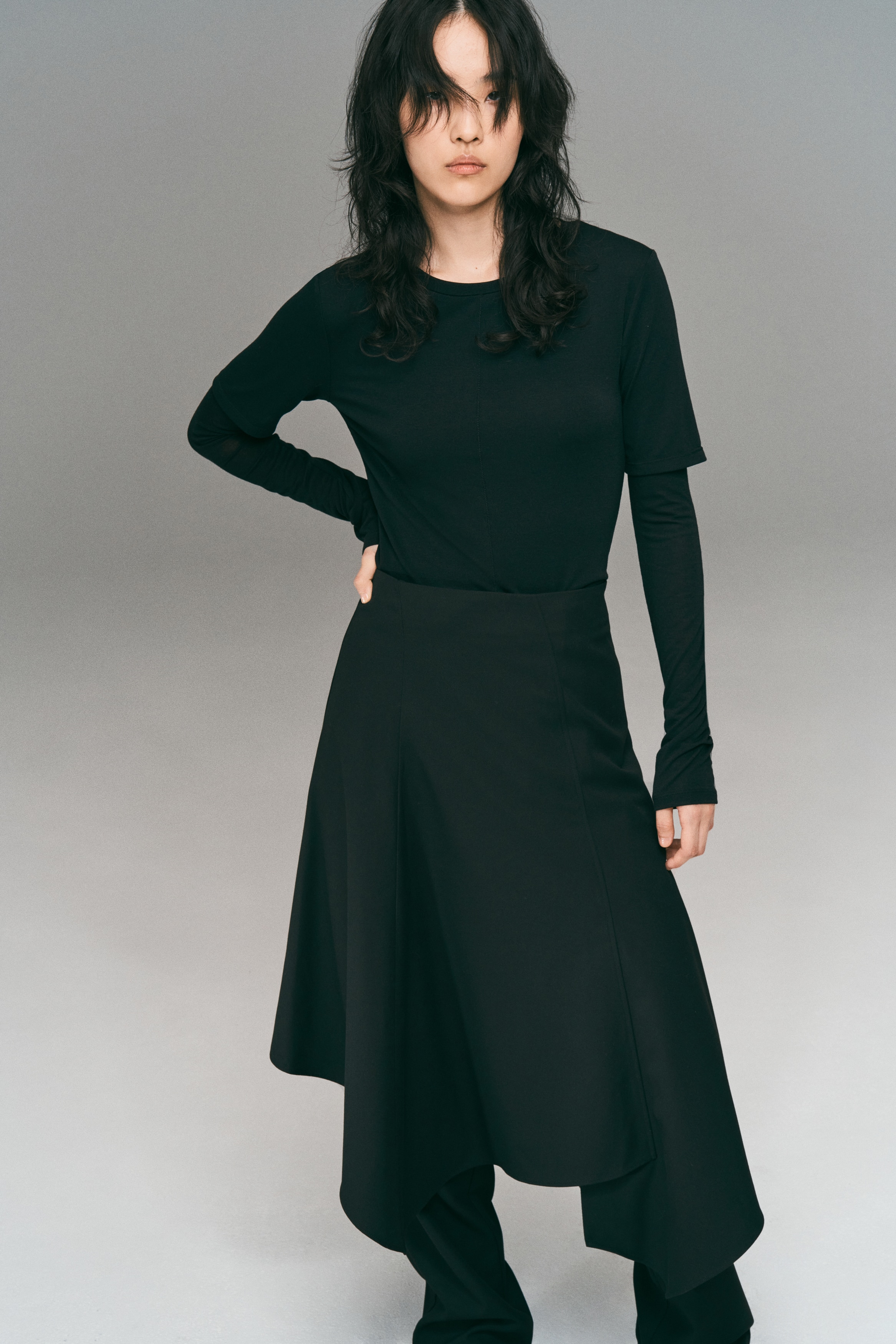 H & M - ダブルレイヤー ジャージートップス - ブラック H & M - ダブルレイヤー ジャージートップス - ブラック