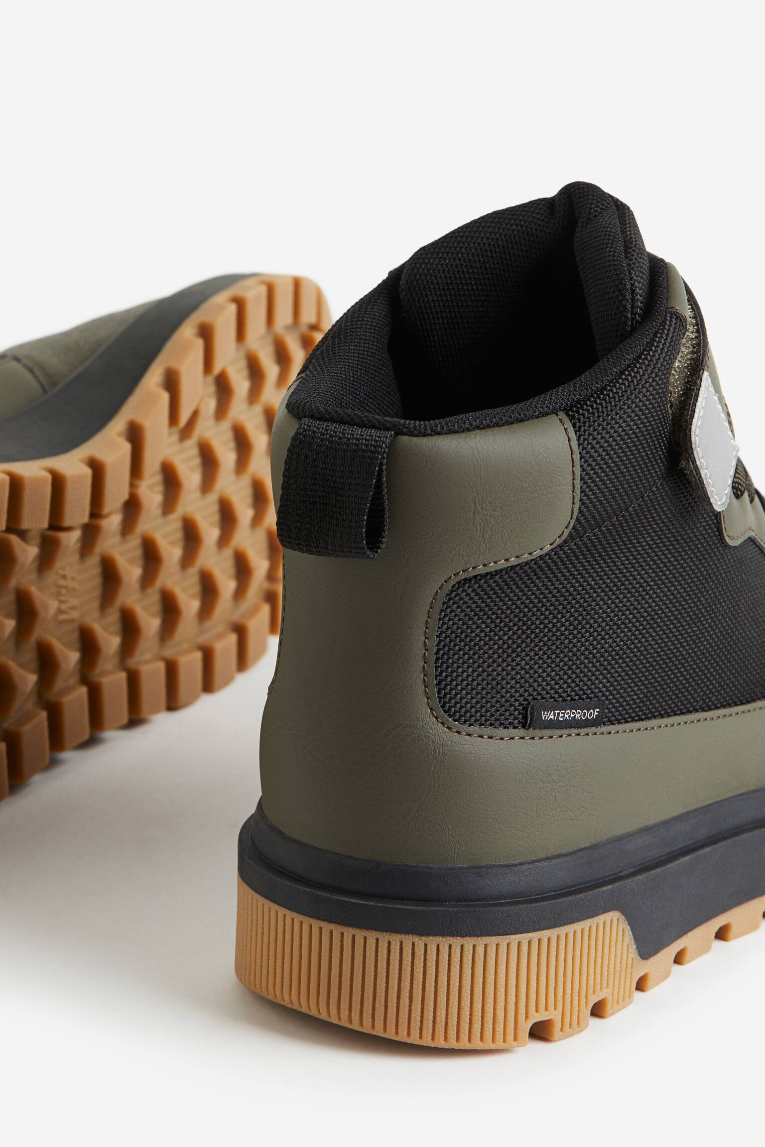 Waterproof Hi Top Sneakers - Dark khaki green/Black - 4