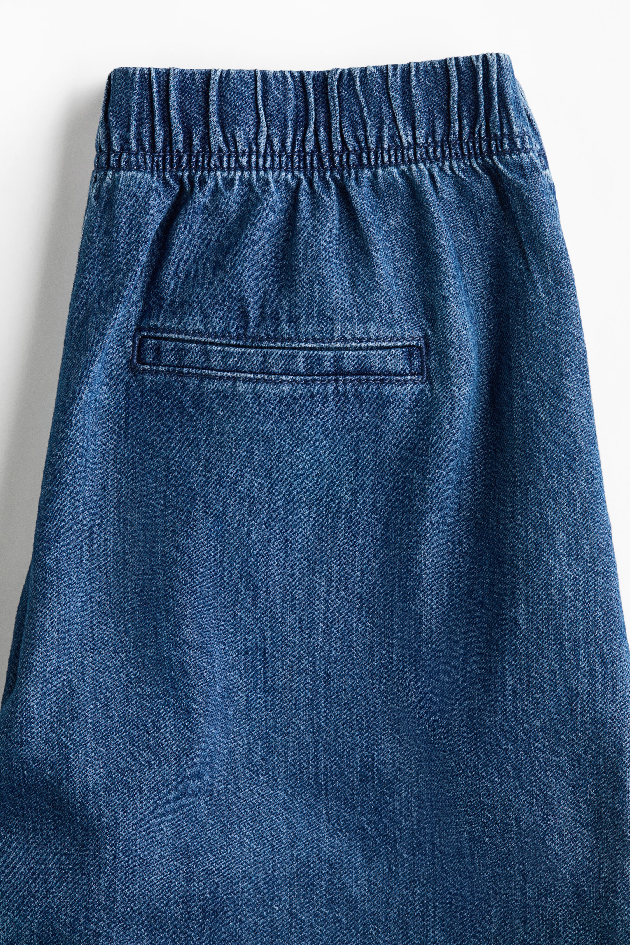 Short en denim avec taille élastique