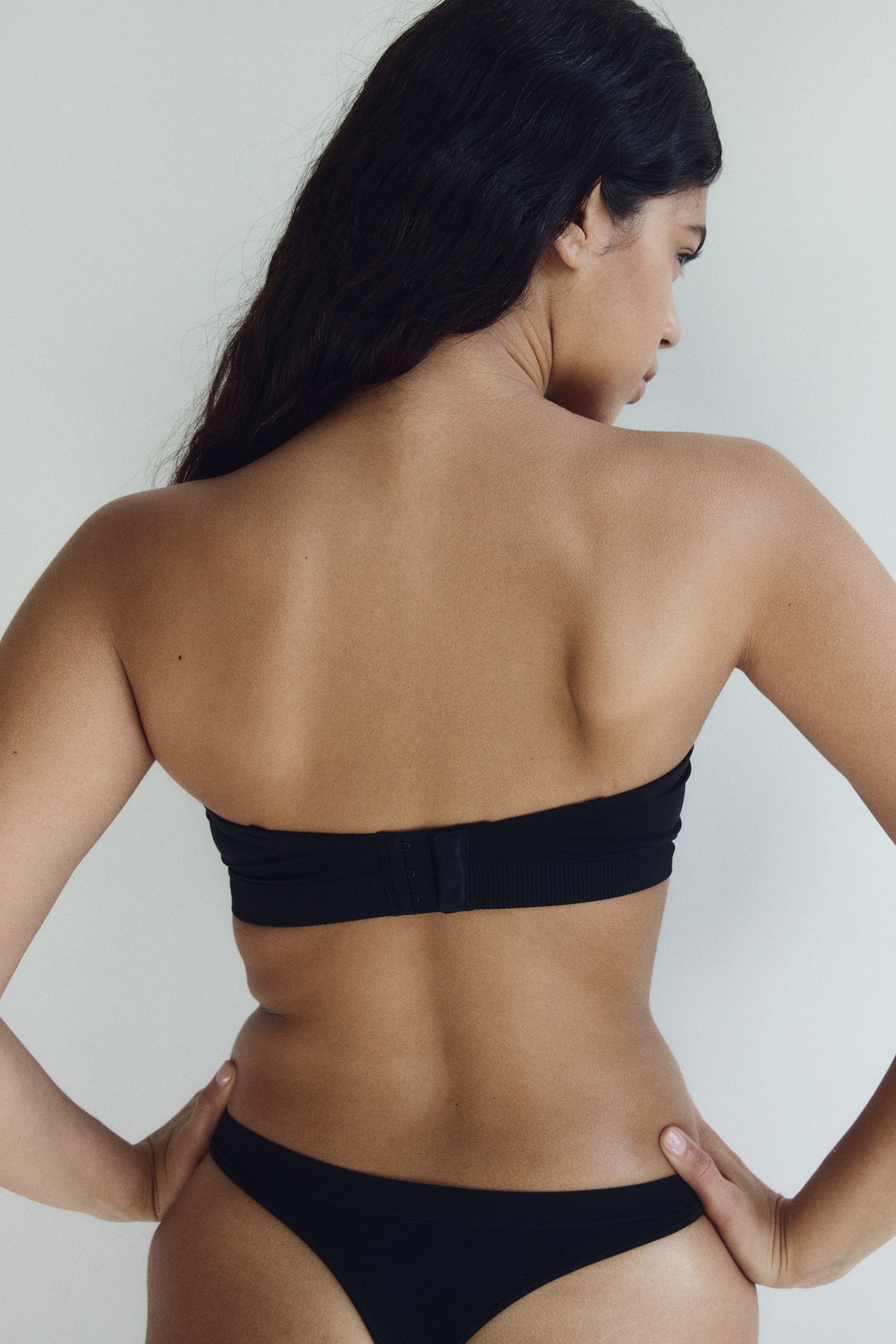 Soutien-gorge balconnet rembourré sans coutures