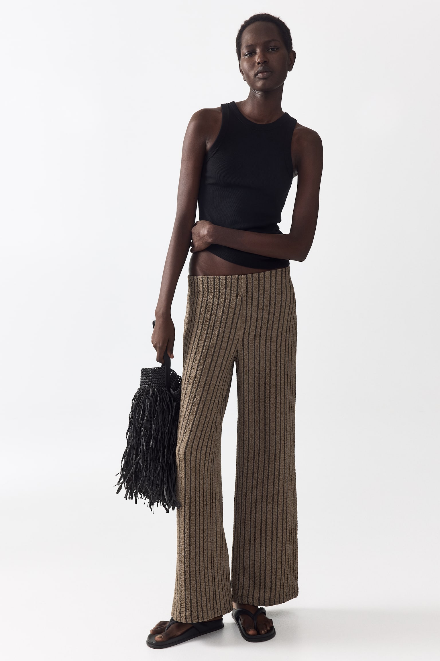 Wide crinkled trousers - 5