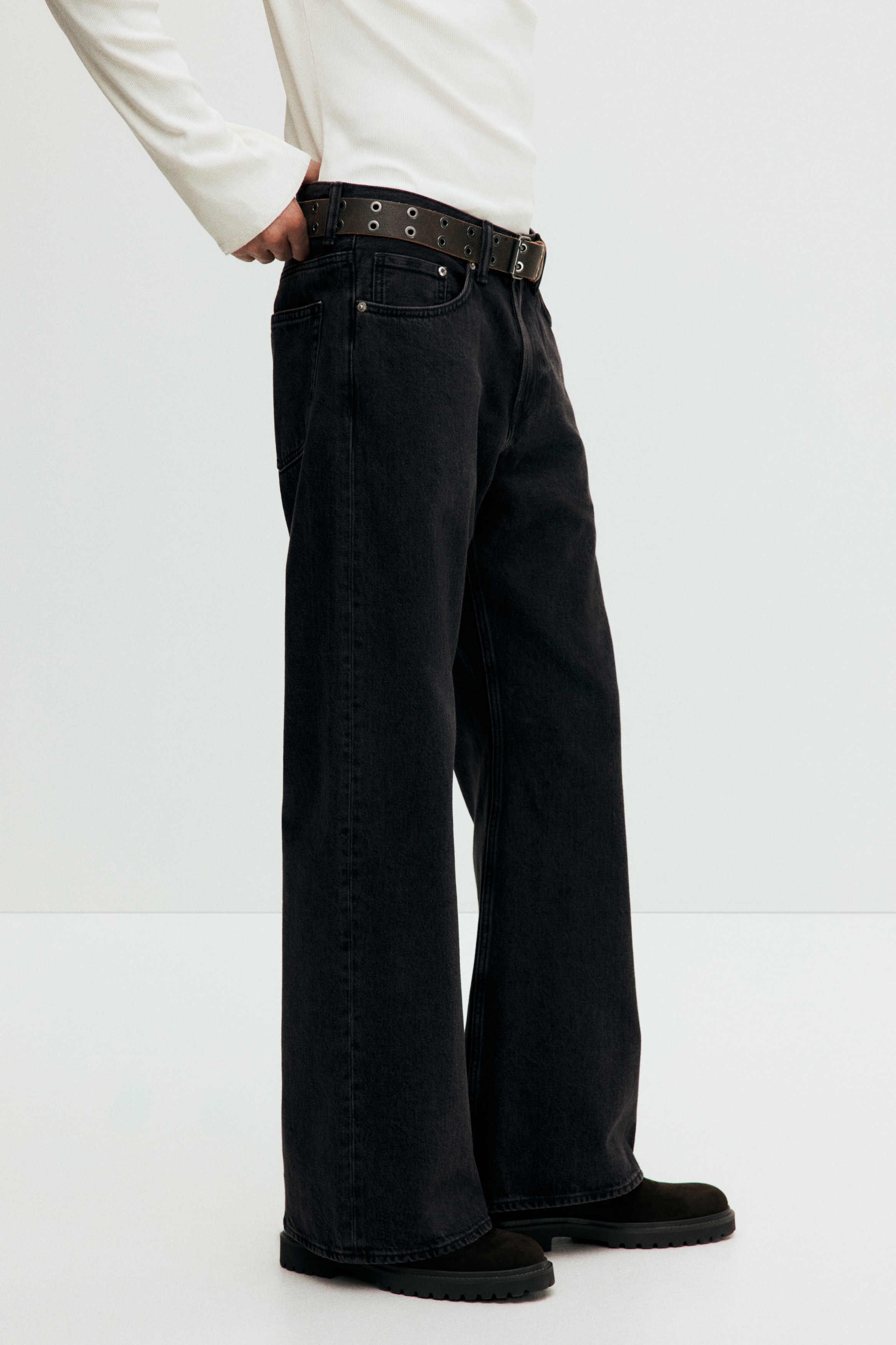 Relaxed Bootcut Jeans