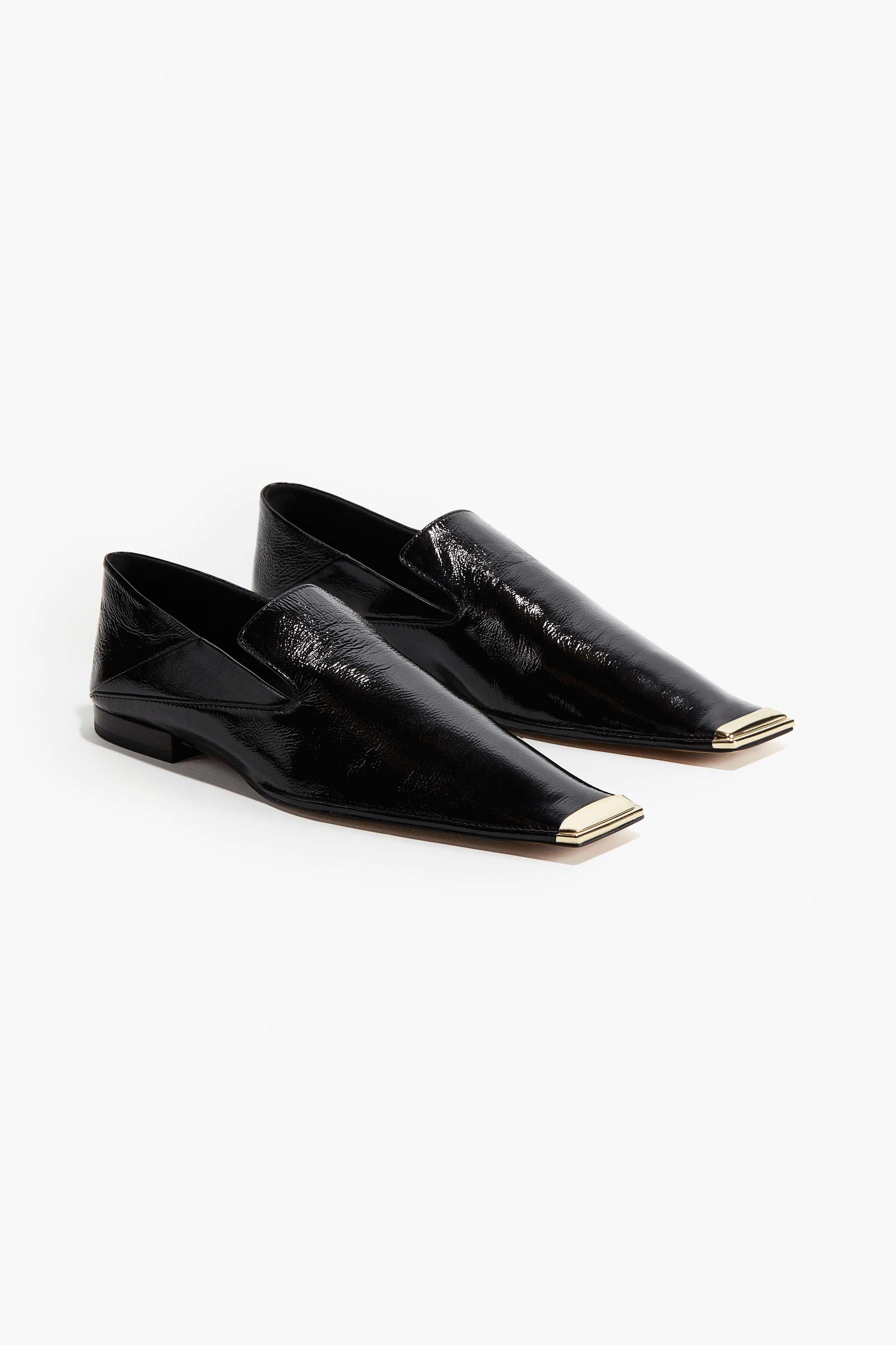 Crackled-finish leather loafersModel