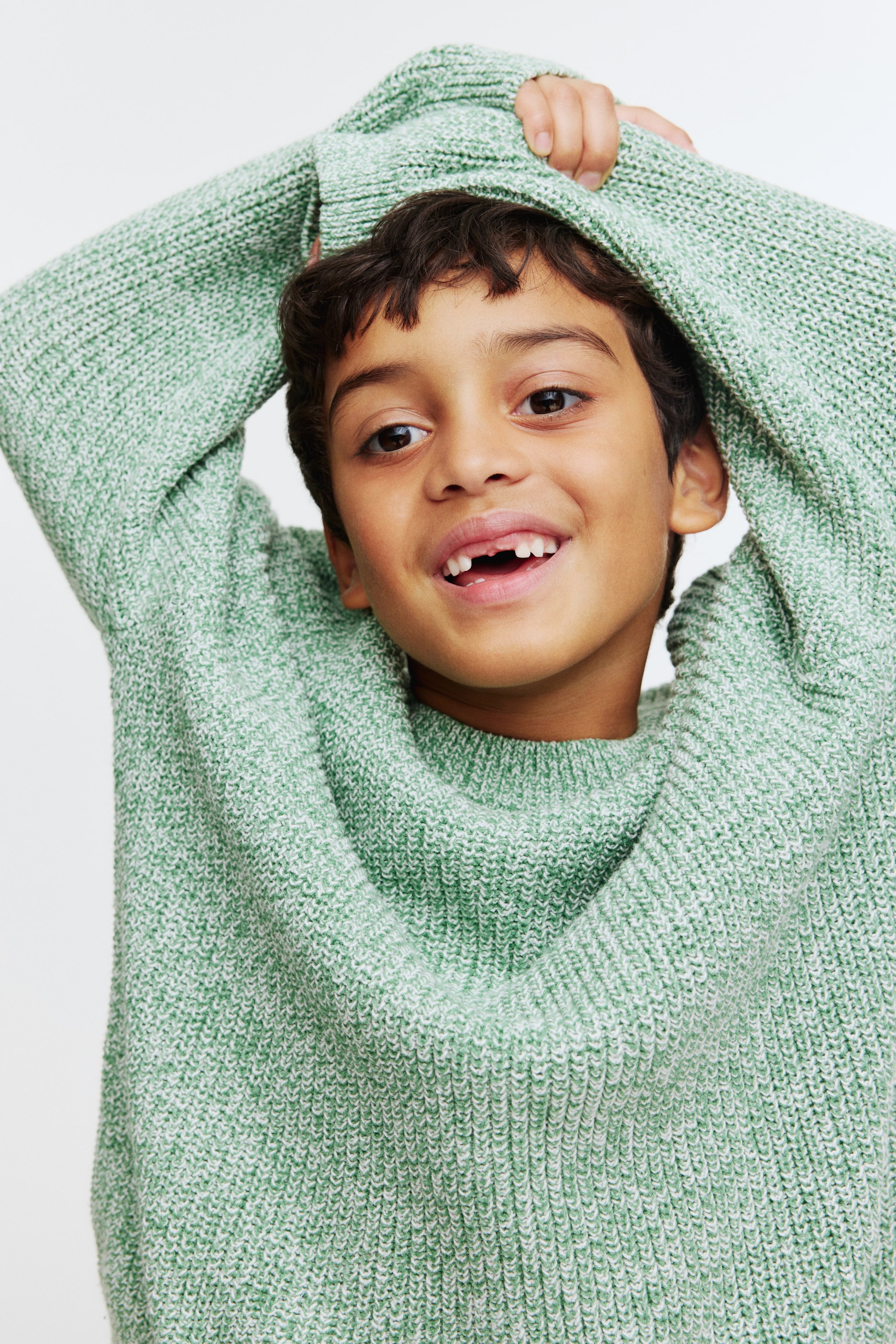 拡大画像を表示: パテントニットセーター - グリーンメランジ - Kids | H&M JP 1