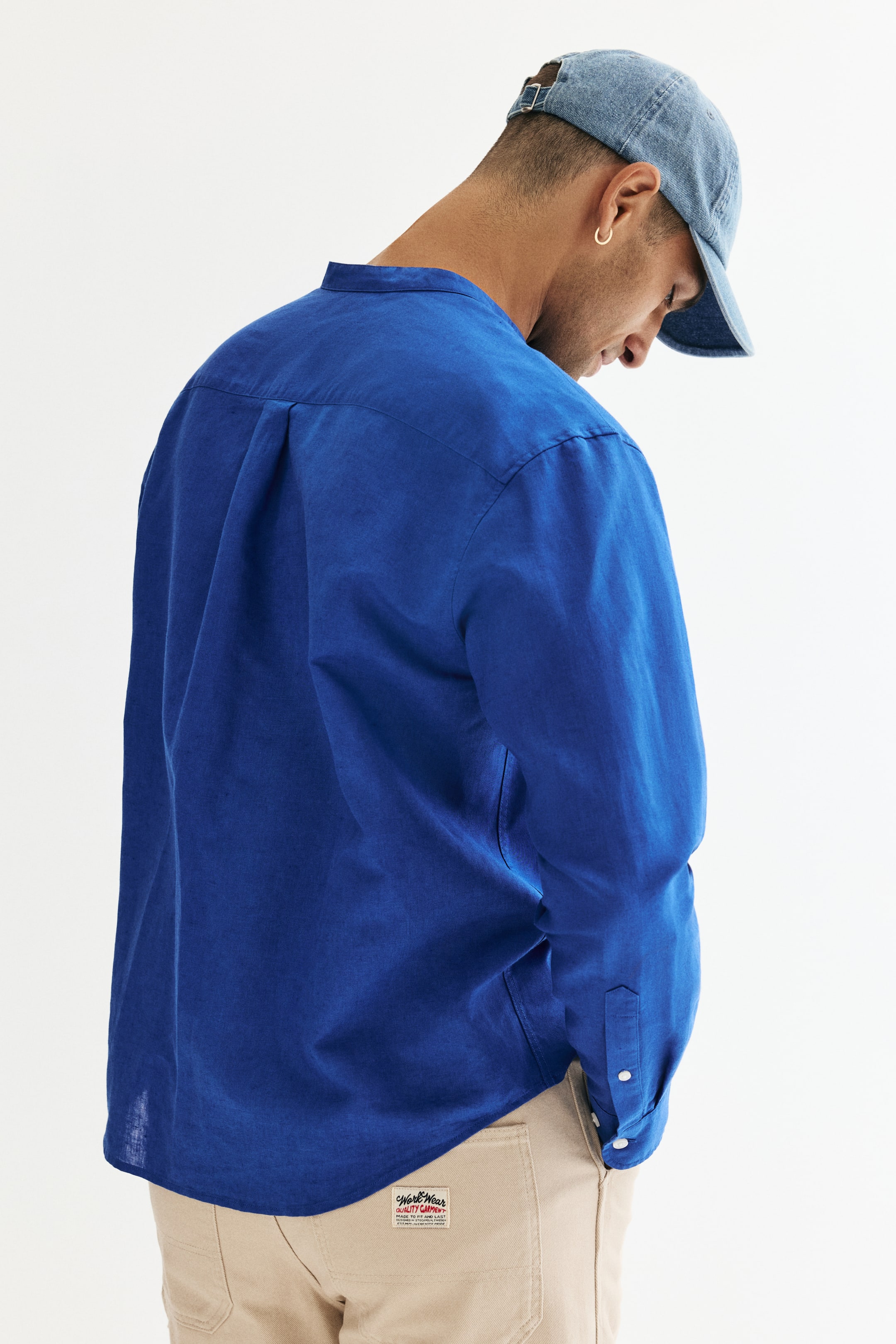 View larger image: Regular Fit Linen-blend grandad shirt - Bright blue  - Men | H&M IN 5