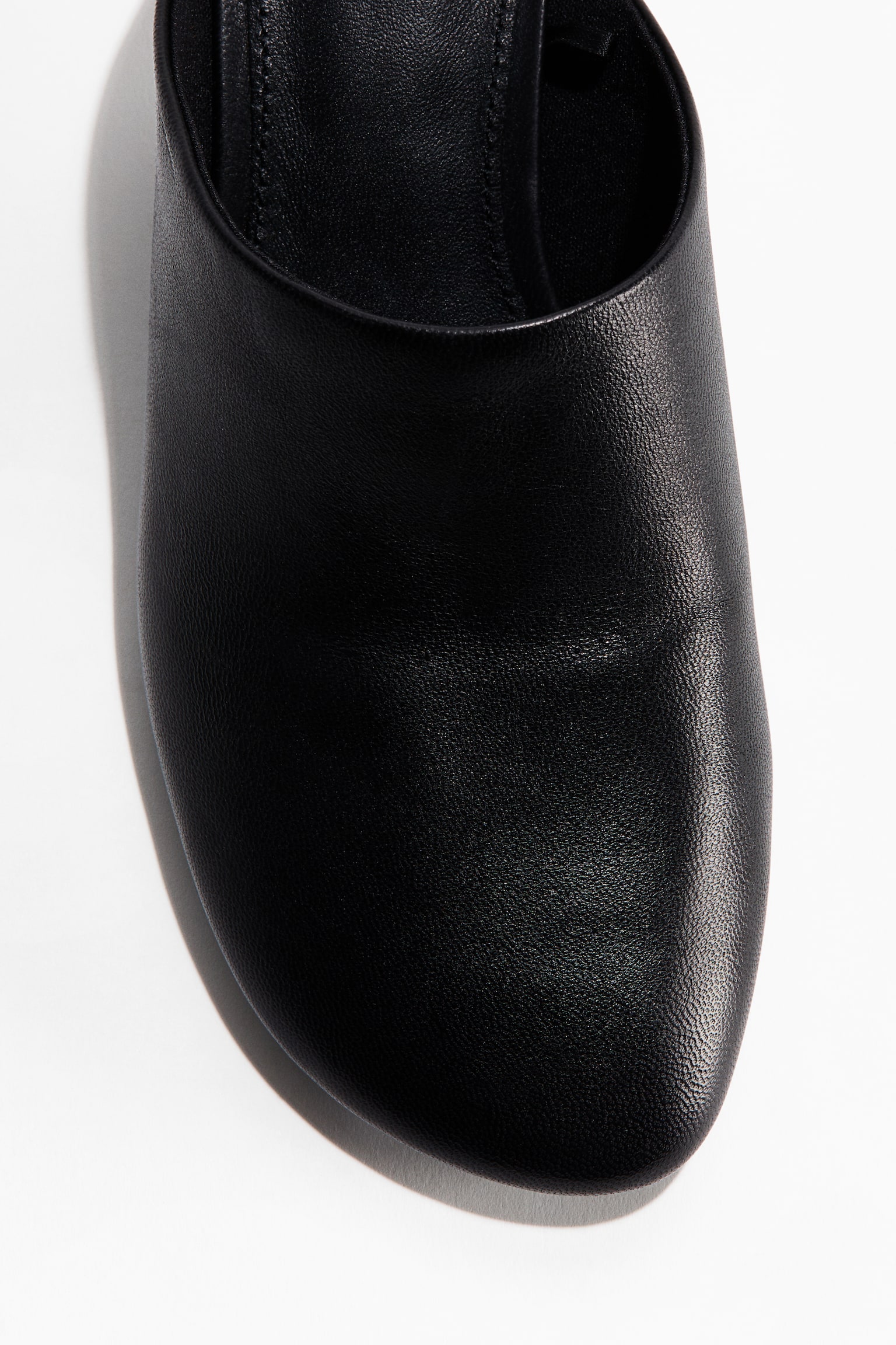 Kitten-heeled leather mules - 1