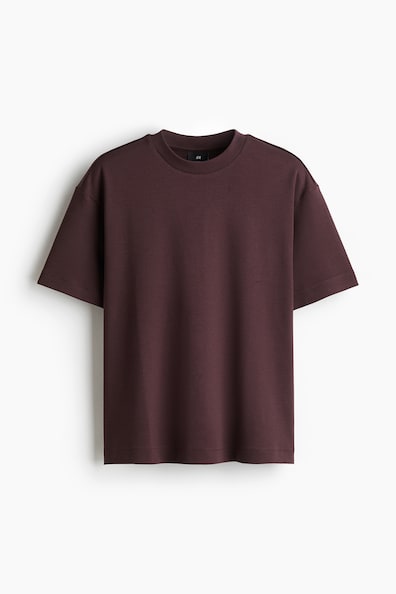 ルーズフィットTシャツ