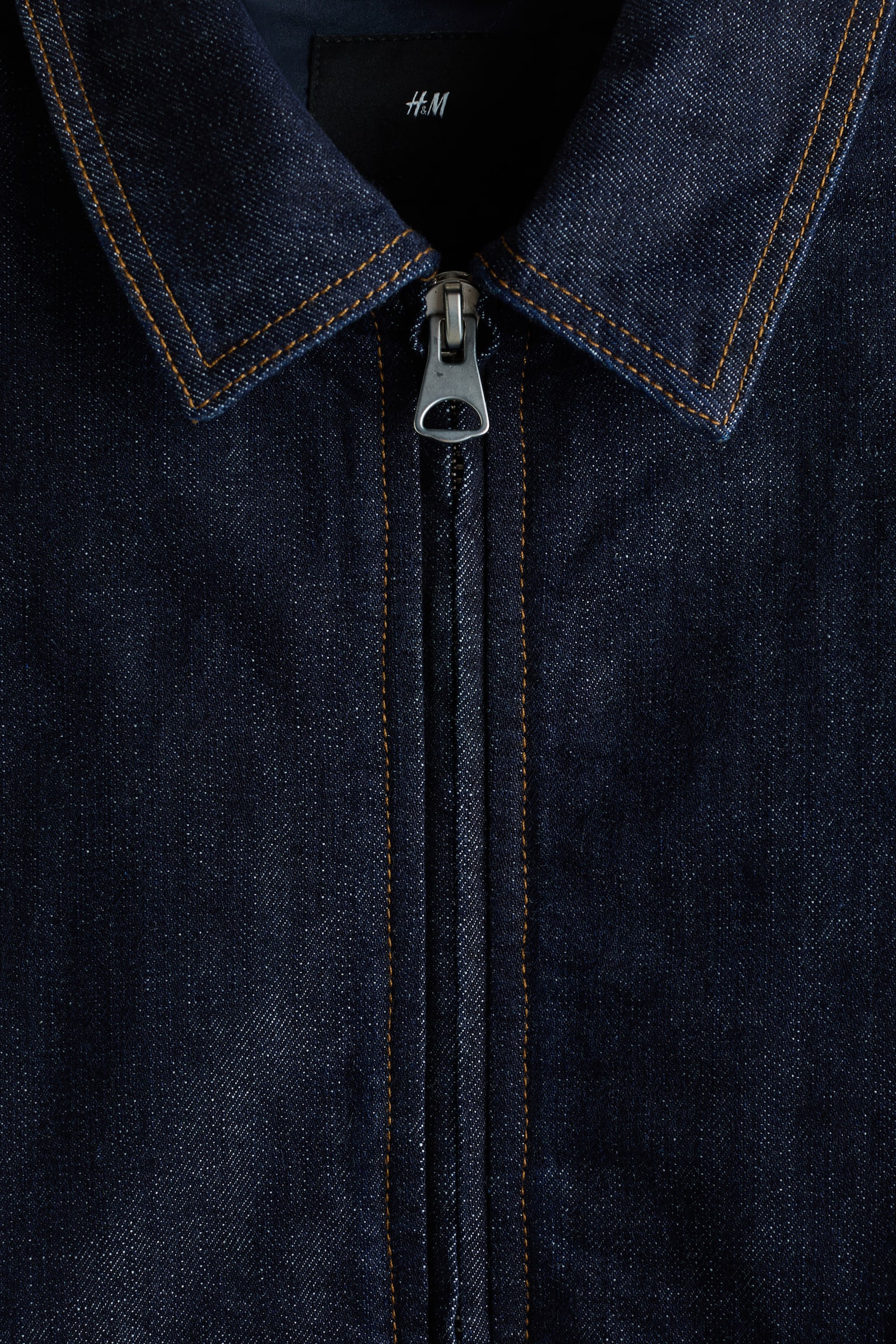 Мужская куртка H&M Denim Workwear, цвет: Тёмный джинсовый синий — фото 7