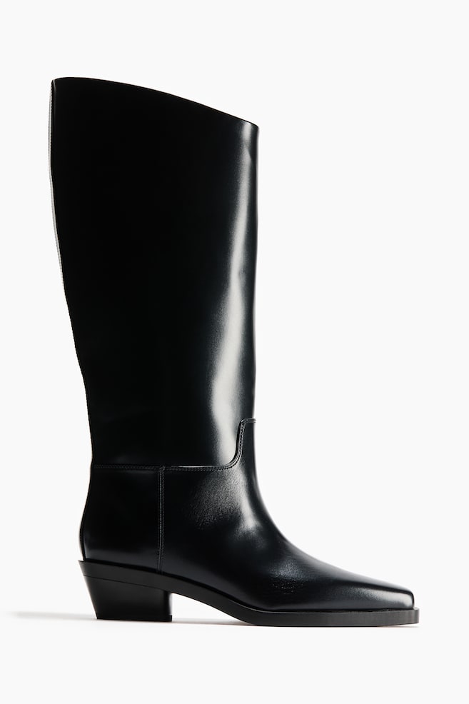 Stiefel mit Blockabsatz - Schwarz - 1