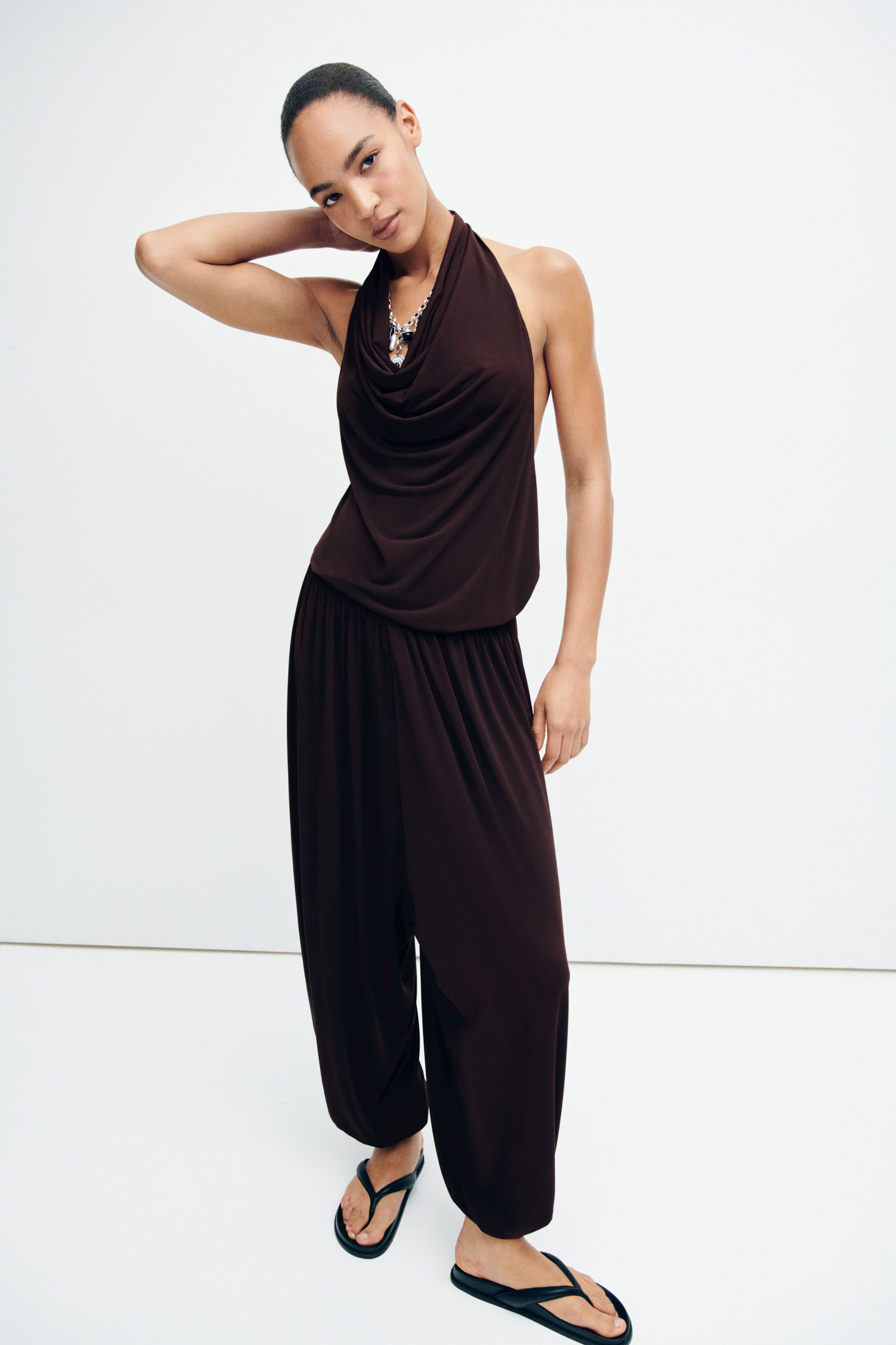 Balloon-Leg Pants
