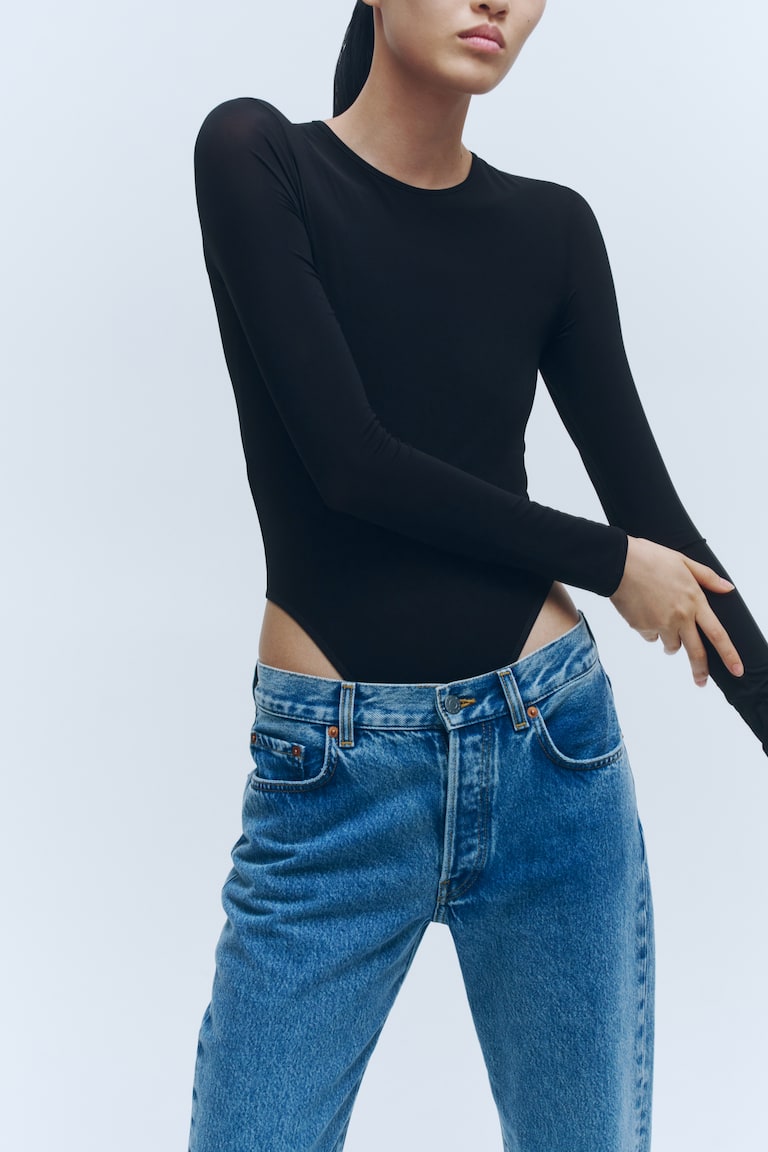 Sheer long-sleeved body