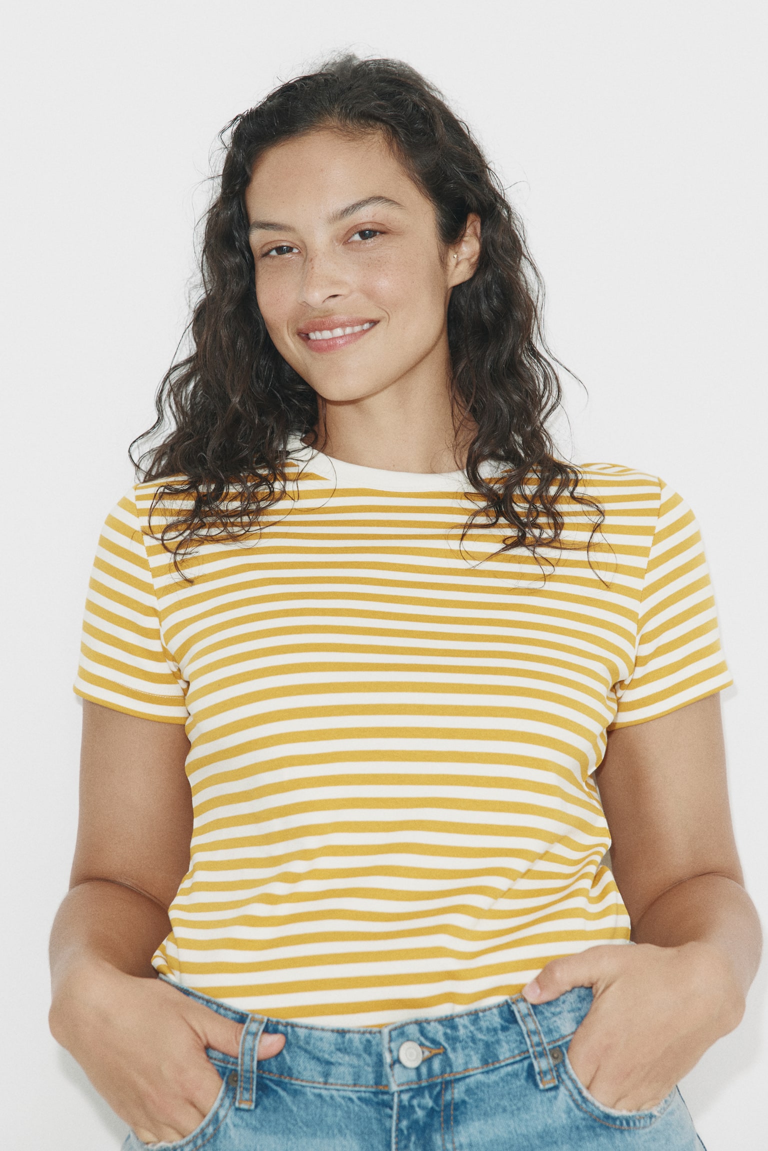 Cotton T-shirt - Yellow/Striped/Brown/Black/Light beige/Black striped/White/Red/Striped - 1