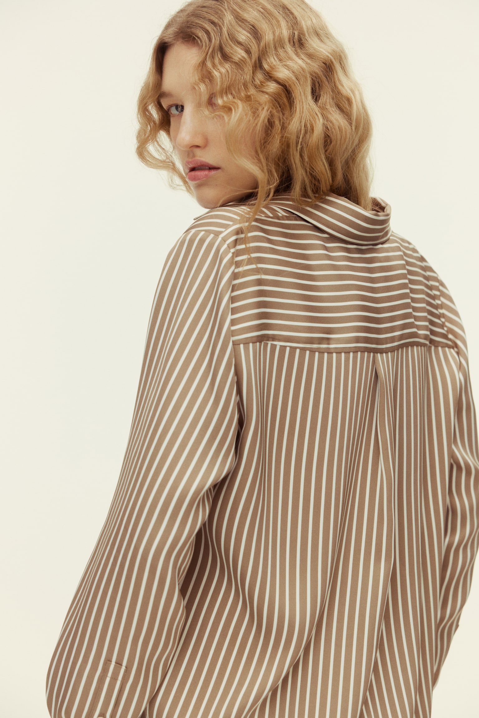 Shirt - Beige/Striped/Navy blue/Striped/White/Burgundy/Pink striped/Black/Navy blue/Patterned/Khaki green/Patterned/Cream/Patterned/Burgundy/Striped - 1