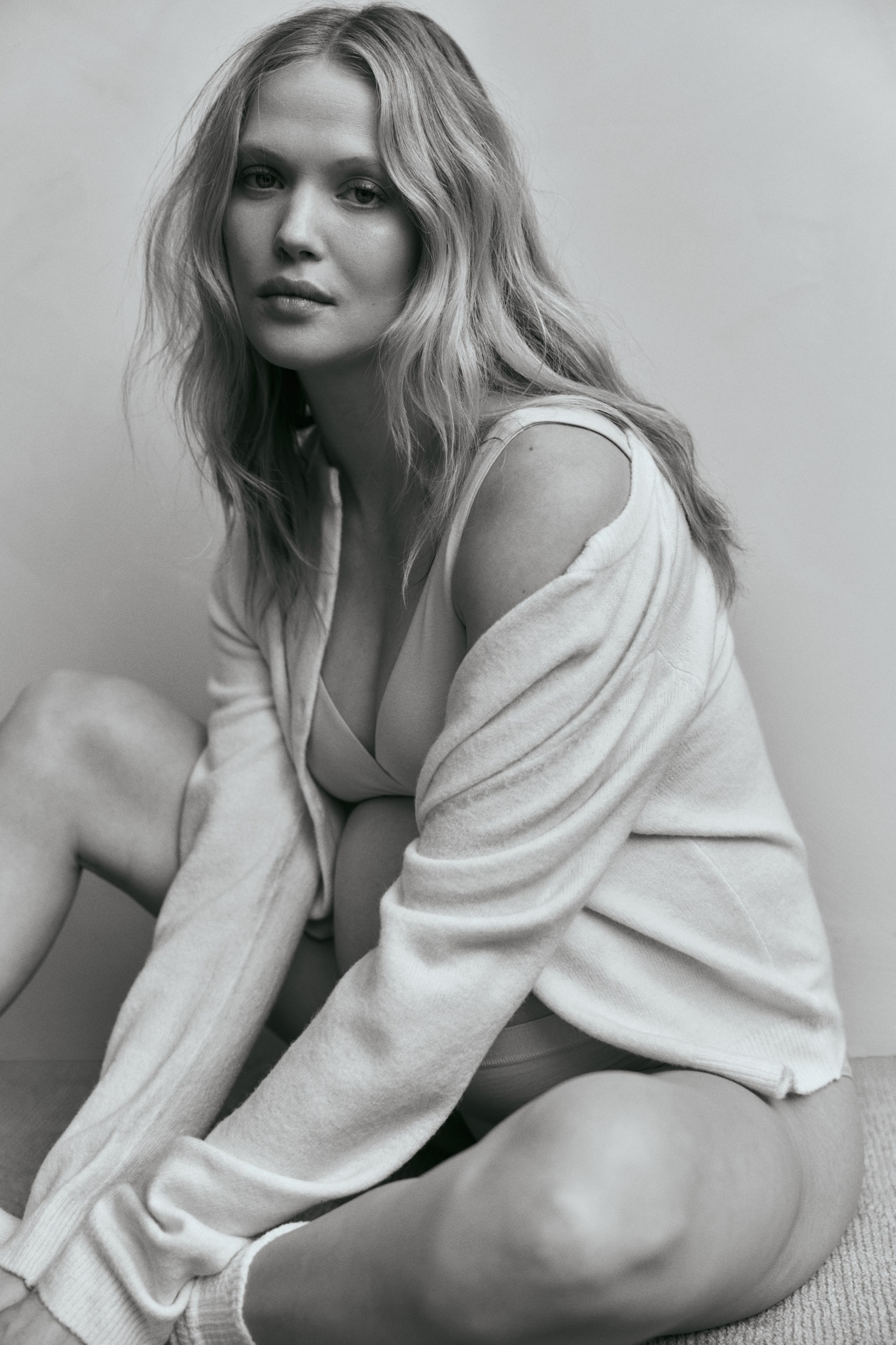 Zobrazit větší obrázek: MAMA Bavlněná podprsenka na kojení 2 kusy - Béžová/černá - ŽENY | H&M CZ 4