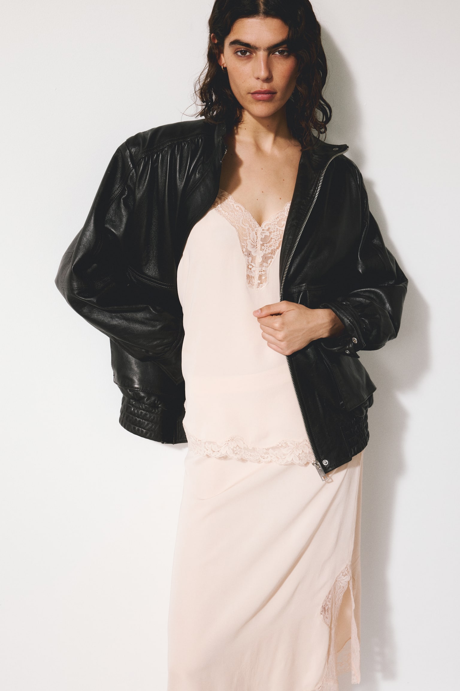 레이스 트리밍 비스코스 스커트 - 라이트 파우더 핑크 - 3