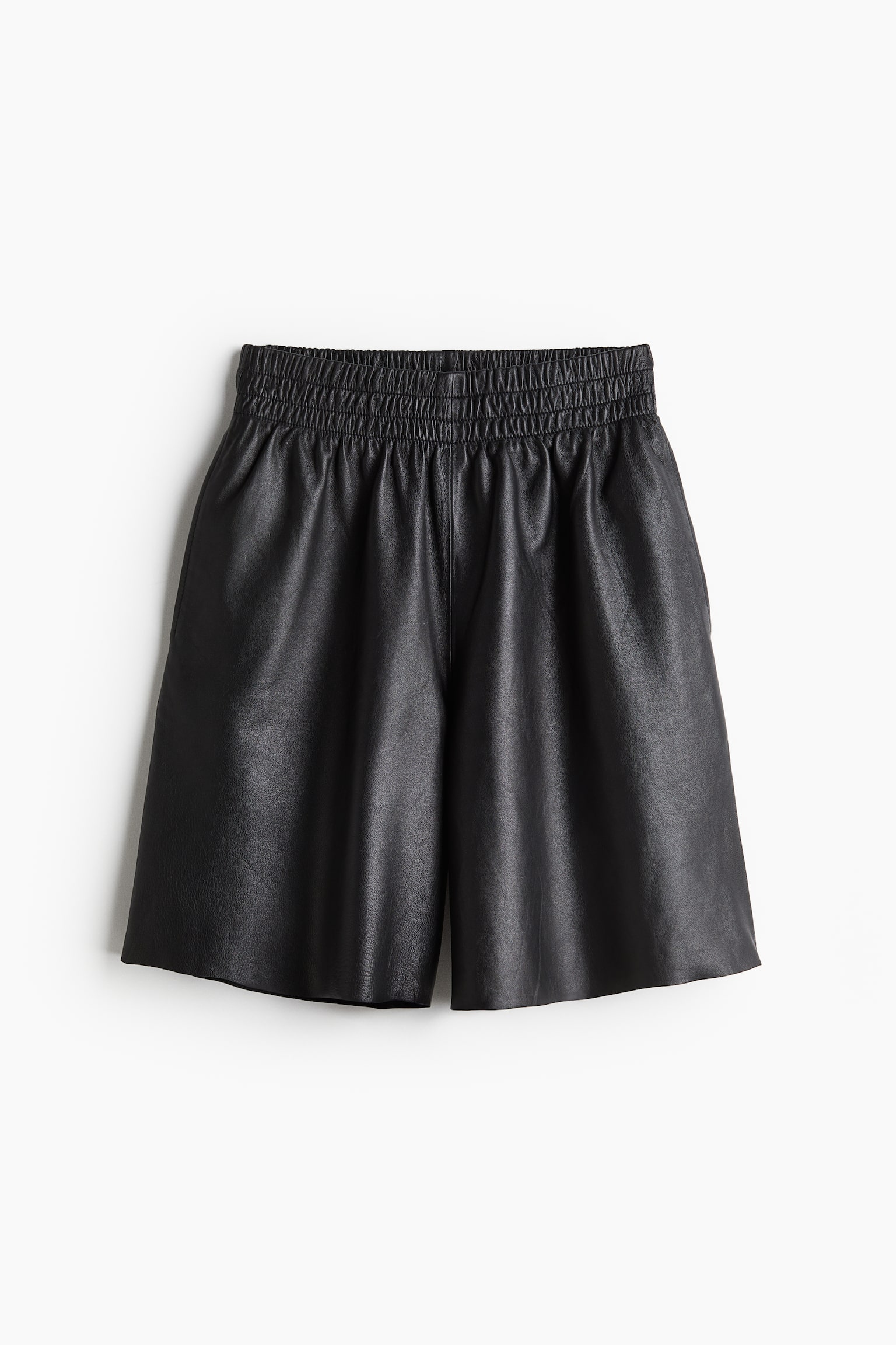Kožené šortky bez zapínania - Čierna
