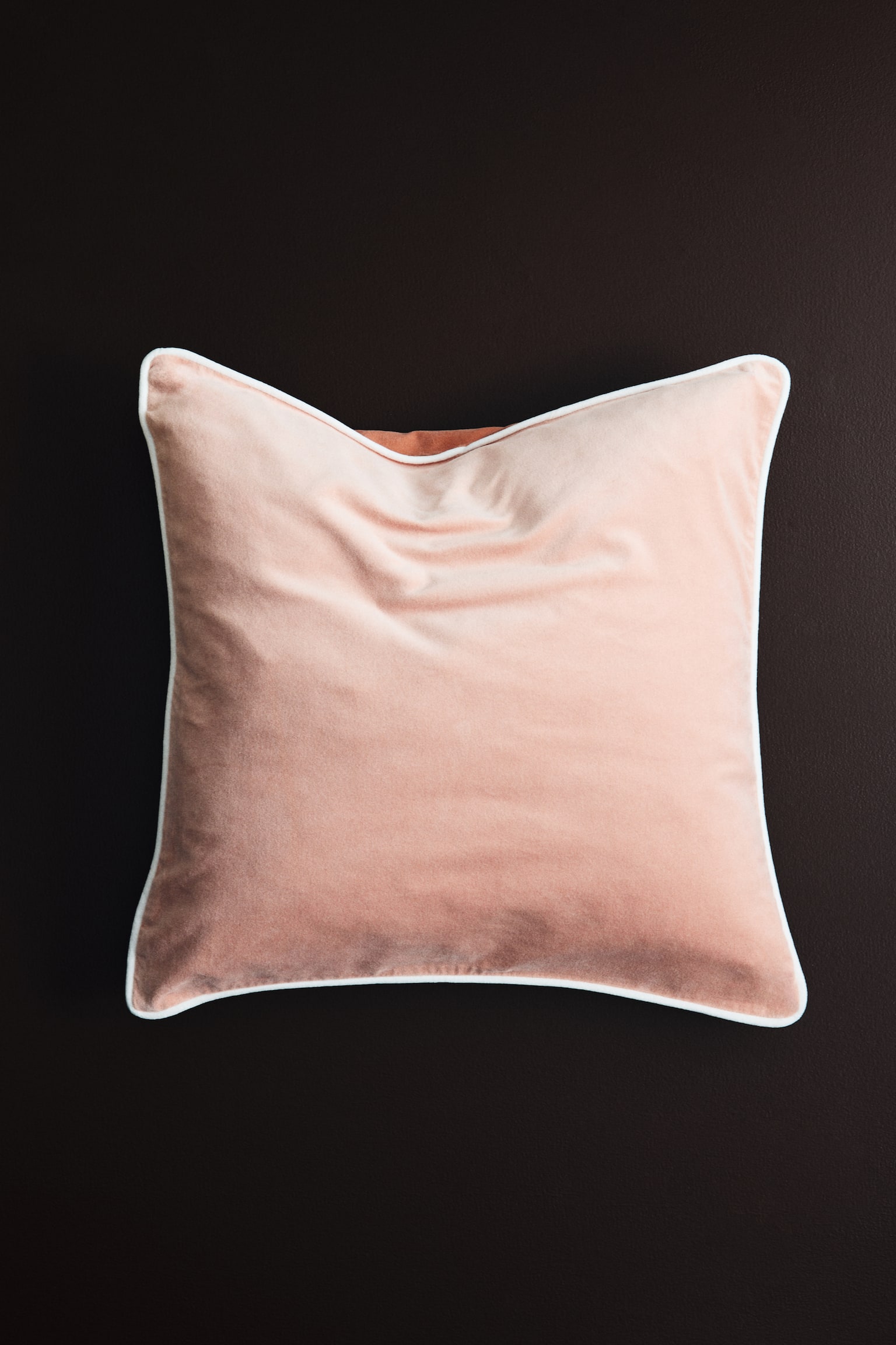 Piping-detail velvet cushion cover - Old rose/Light dusty pink/Light beige/Brown/Light green/Greige - 2