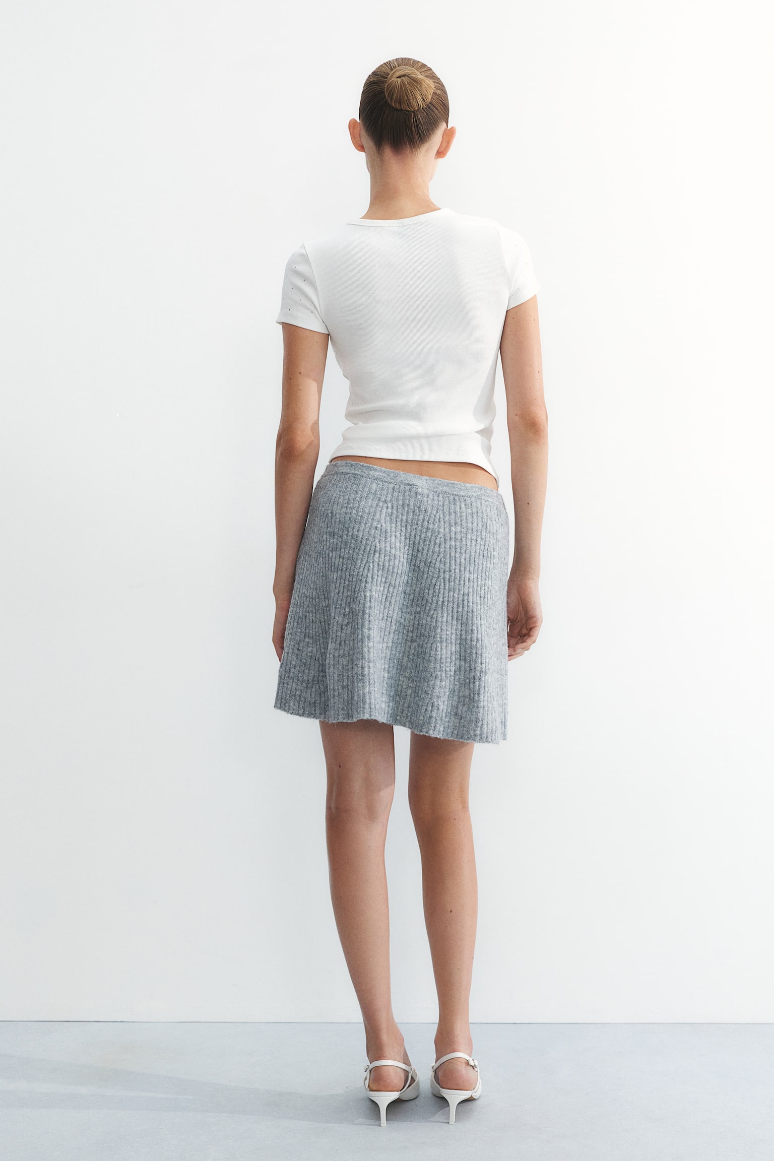 Rib-knit A-line mini skirt - Light grey marl/Black - 5