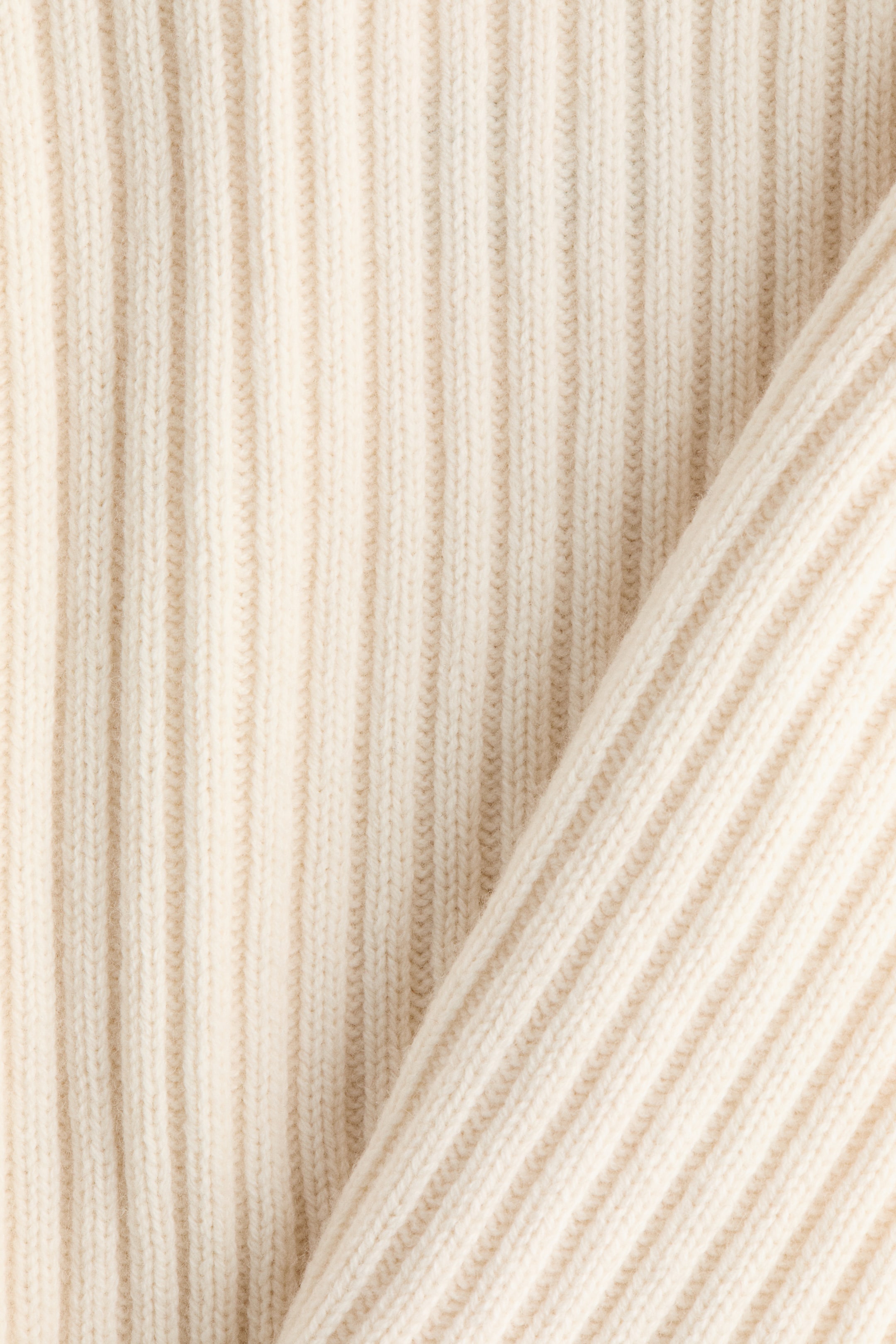 Grotere afbeelding bekijken: Ribgebreide wollen trui - Roomwit - DAMES | H&M NL 7