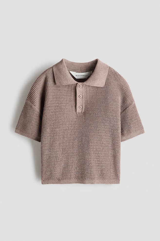 Poloshirt in Rippstrick - Hellbraun/Helles Mattblau - 1