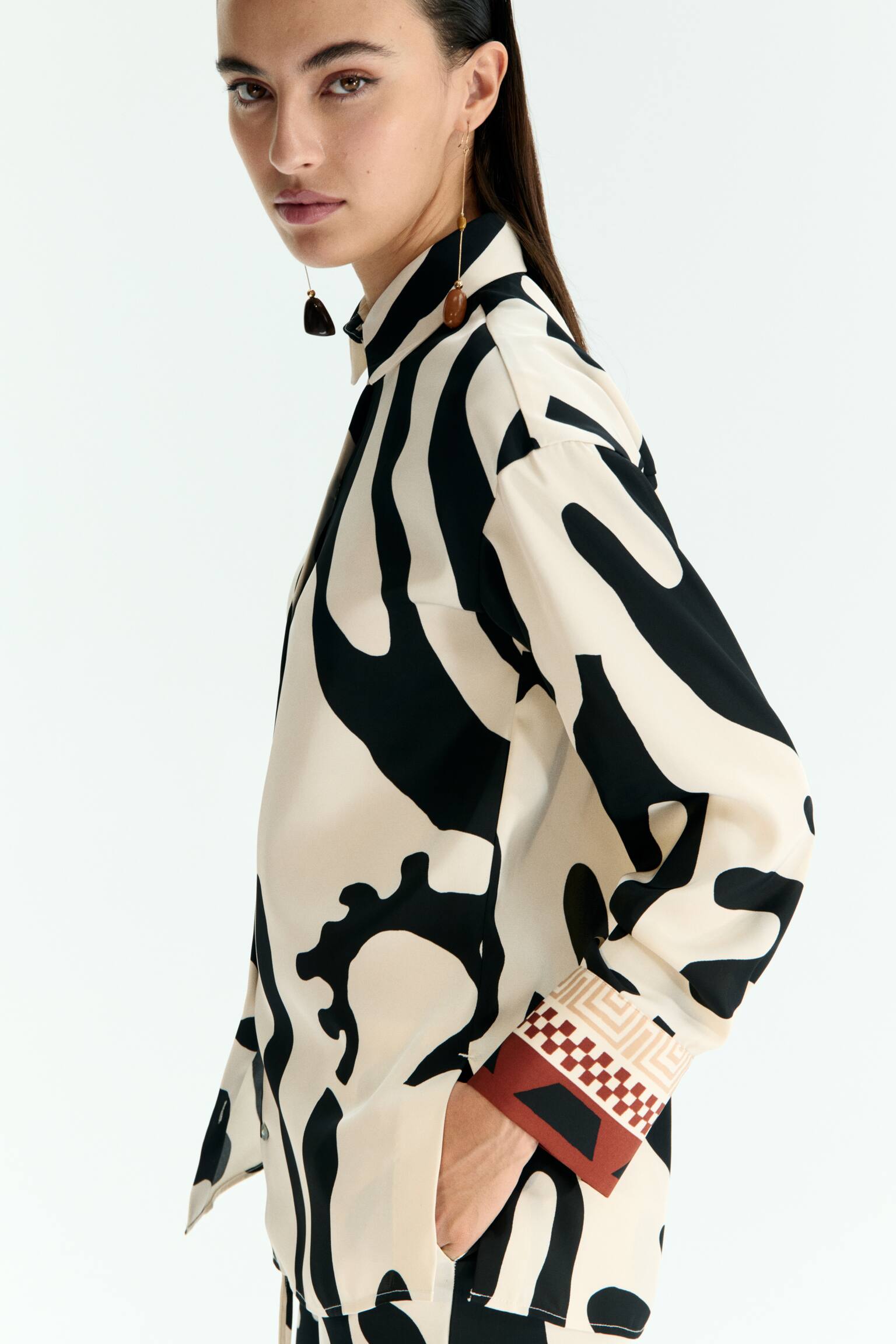 Printed twill shirt - Cream/Black patterned - 4