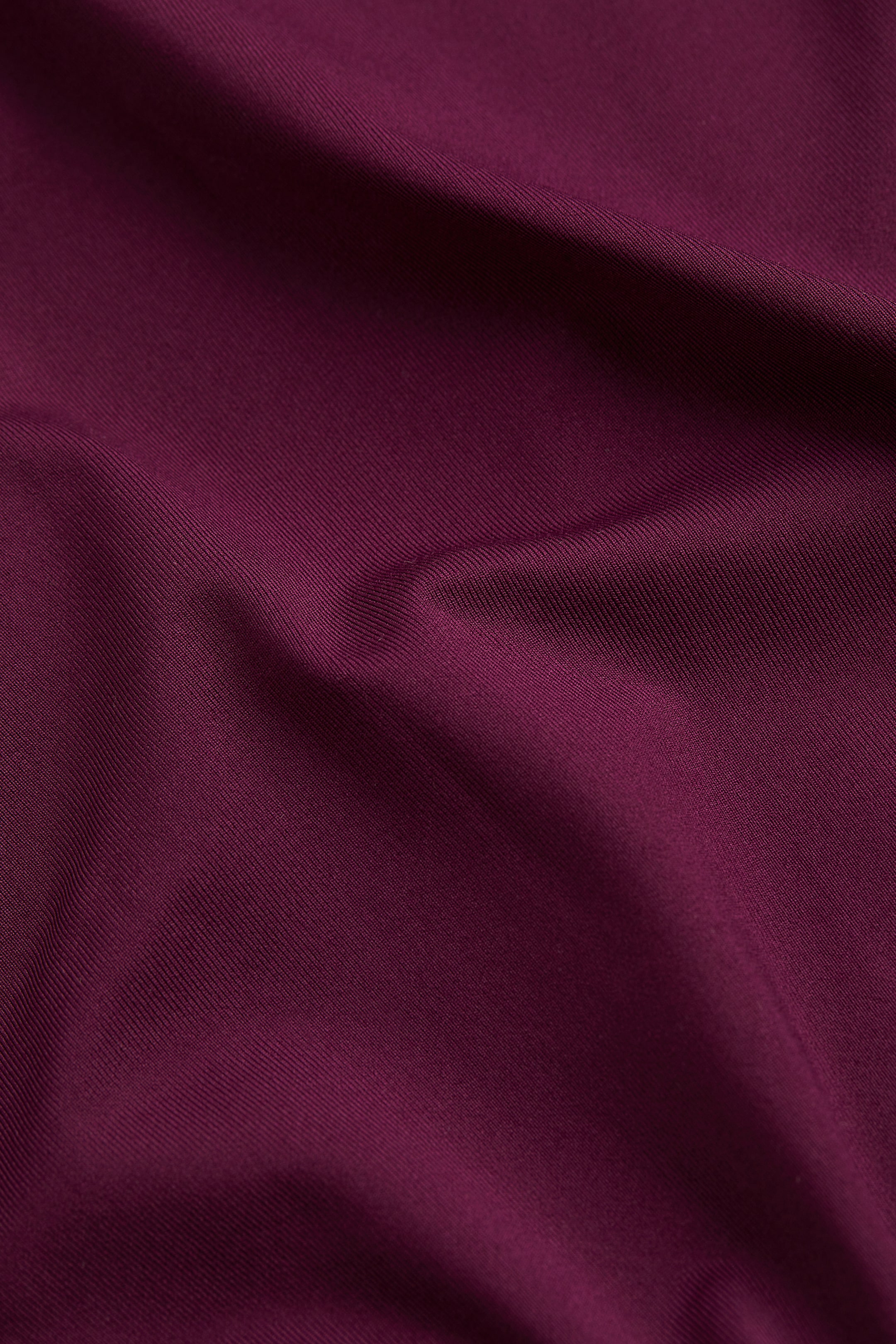 拡大画像を表示: クロップドスポーツトップス - プラム - レディース | H&M JP 3