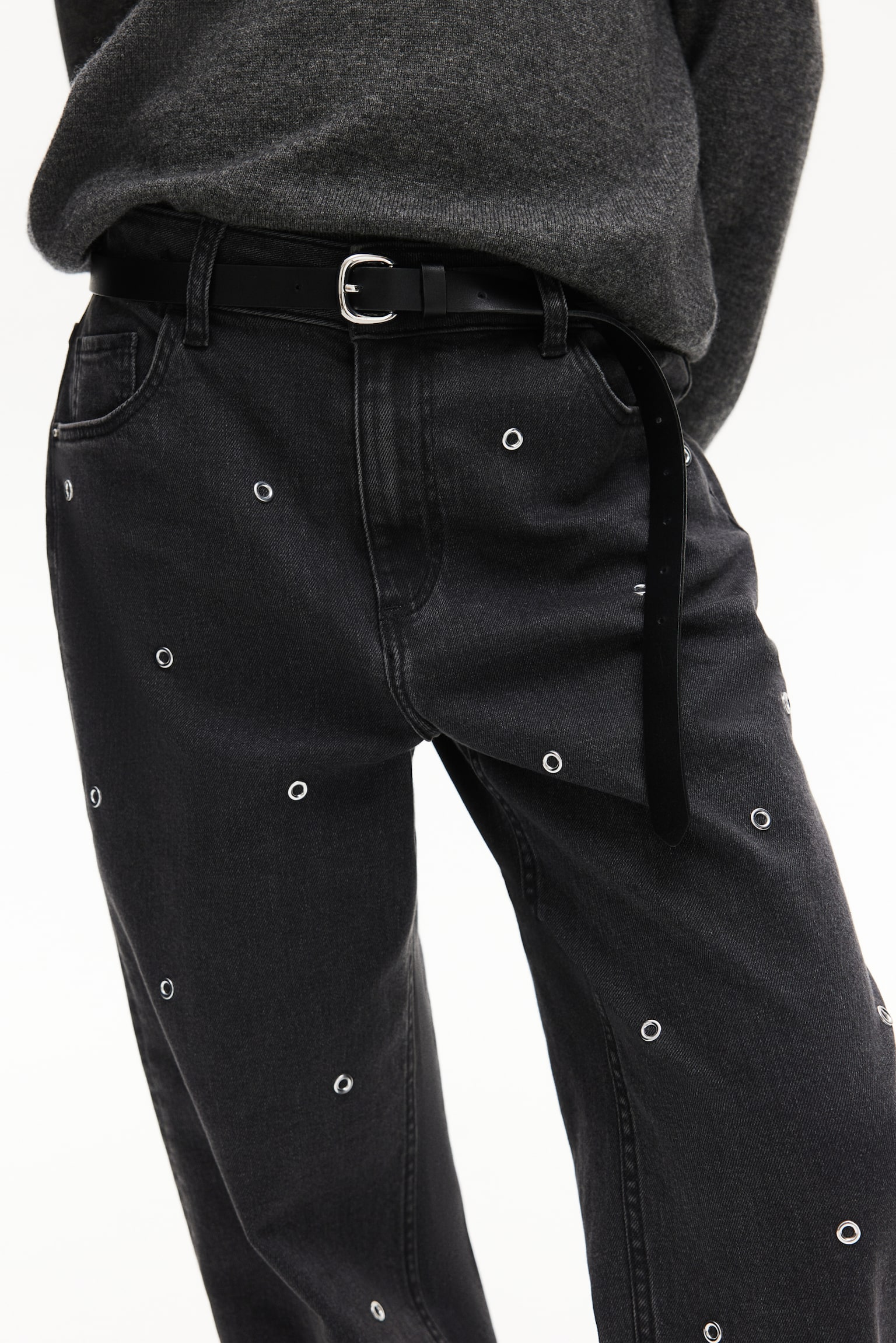 Baggy Fit Bootcut Leg Jeans - Black/Eyelets/Denim blue/Denim blue/Bows/Light grey - 3