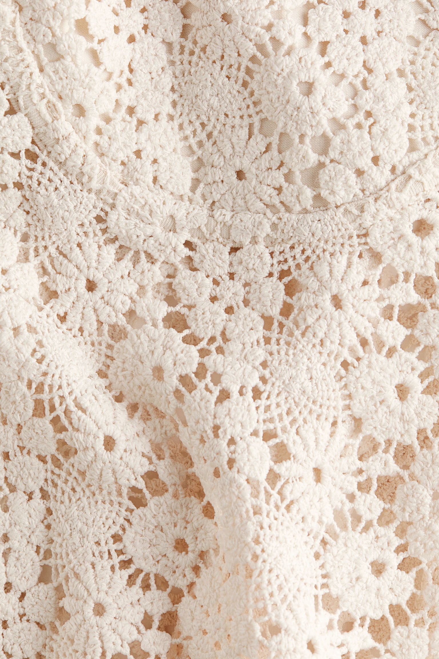 Crochet-look strappy top - 6