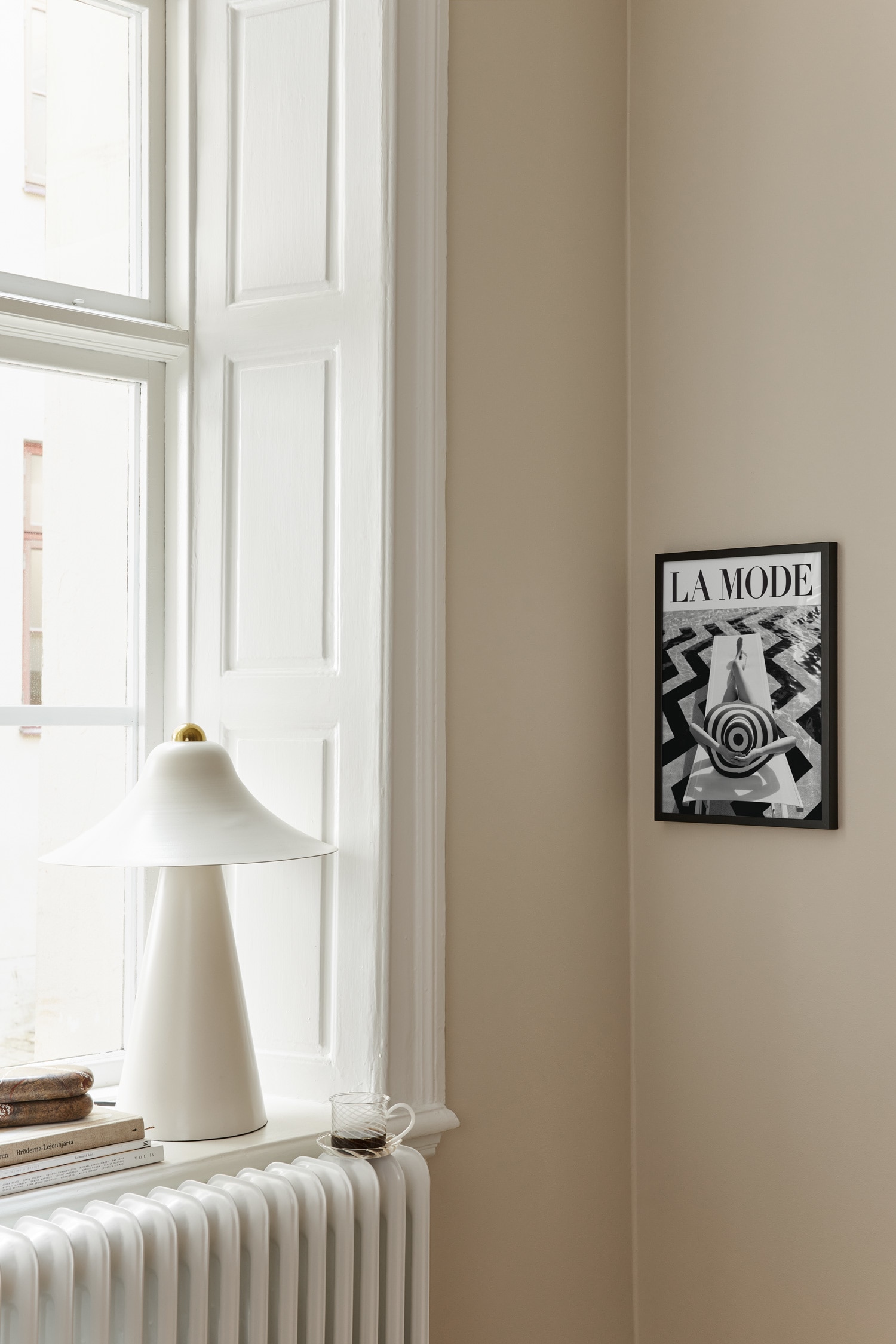 La Mode Pool Poster - Schwarz