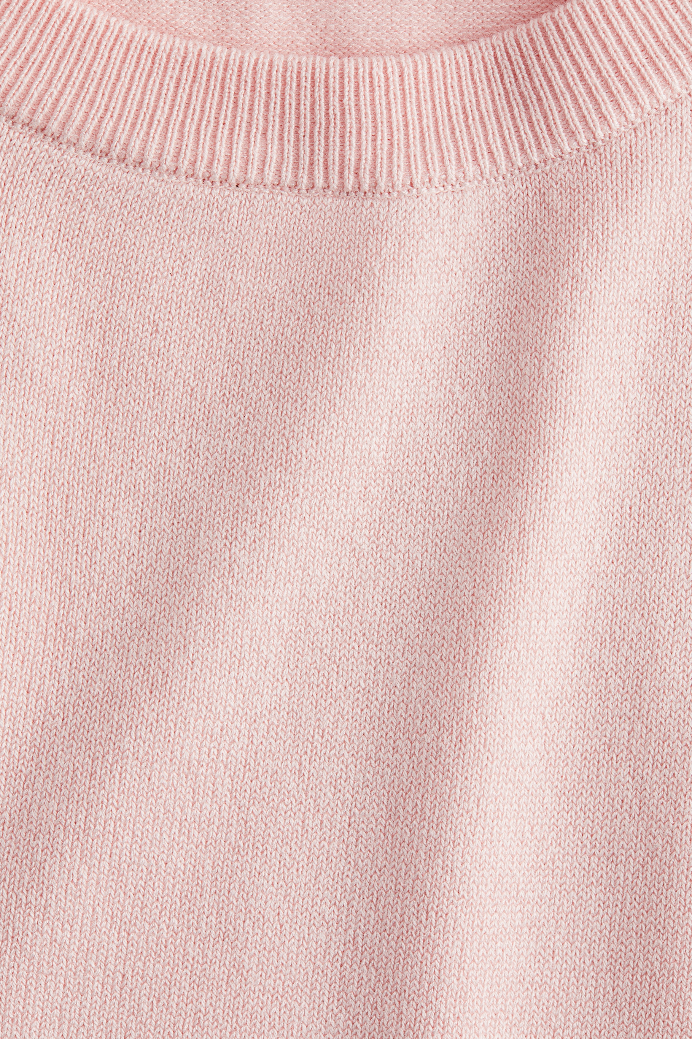 Fine-knit top