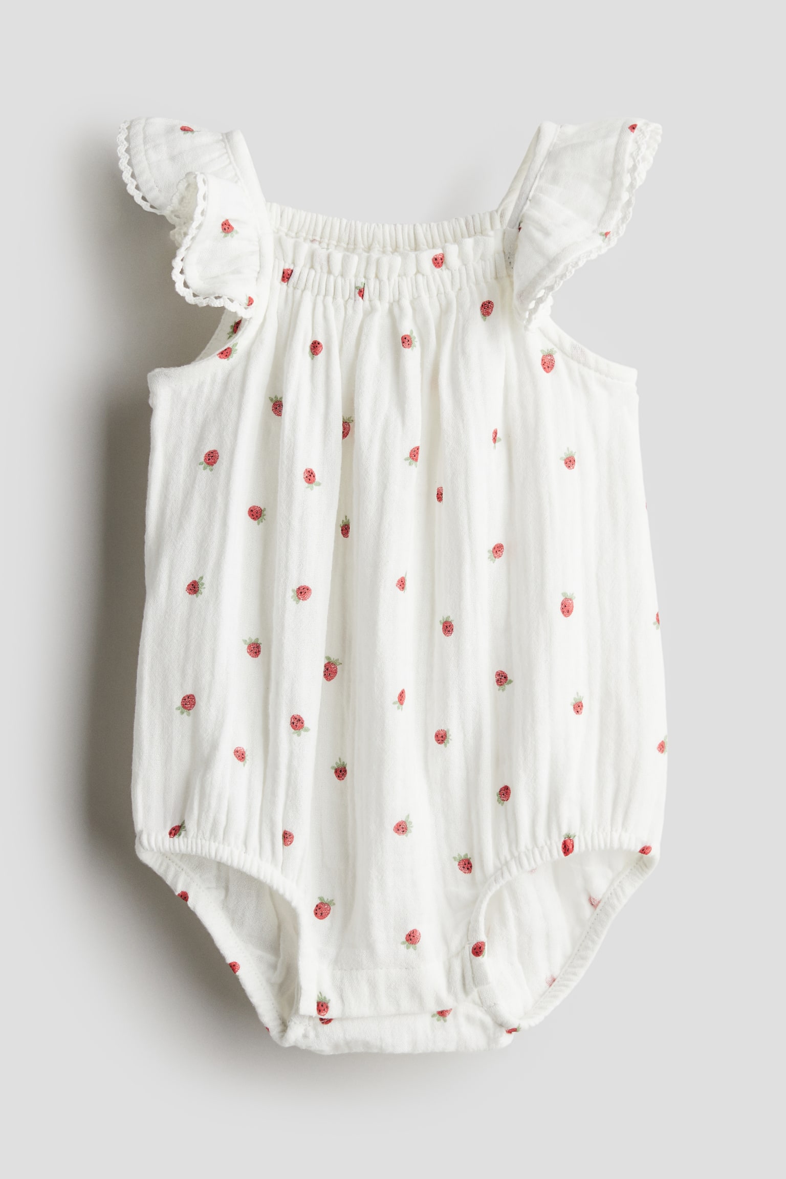 Patterned muslin romper suit - White/Strawberries/White/Floral - 1