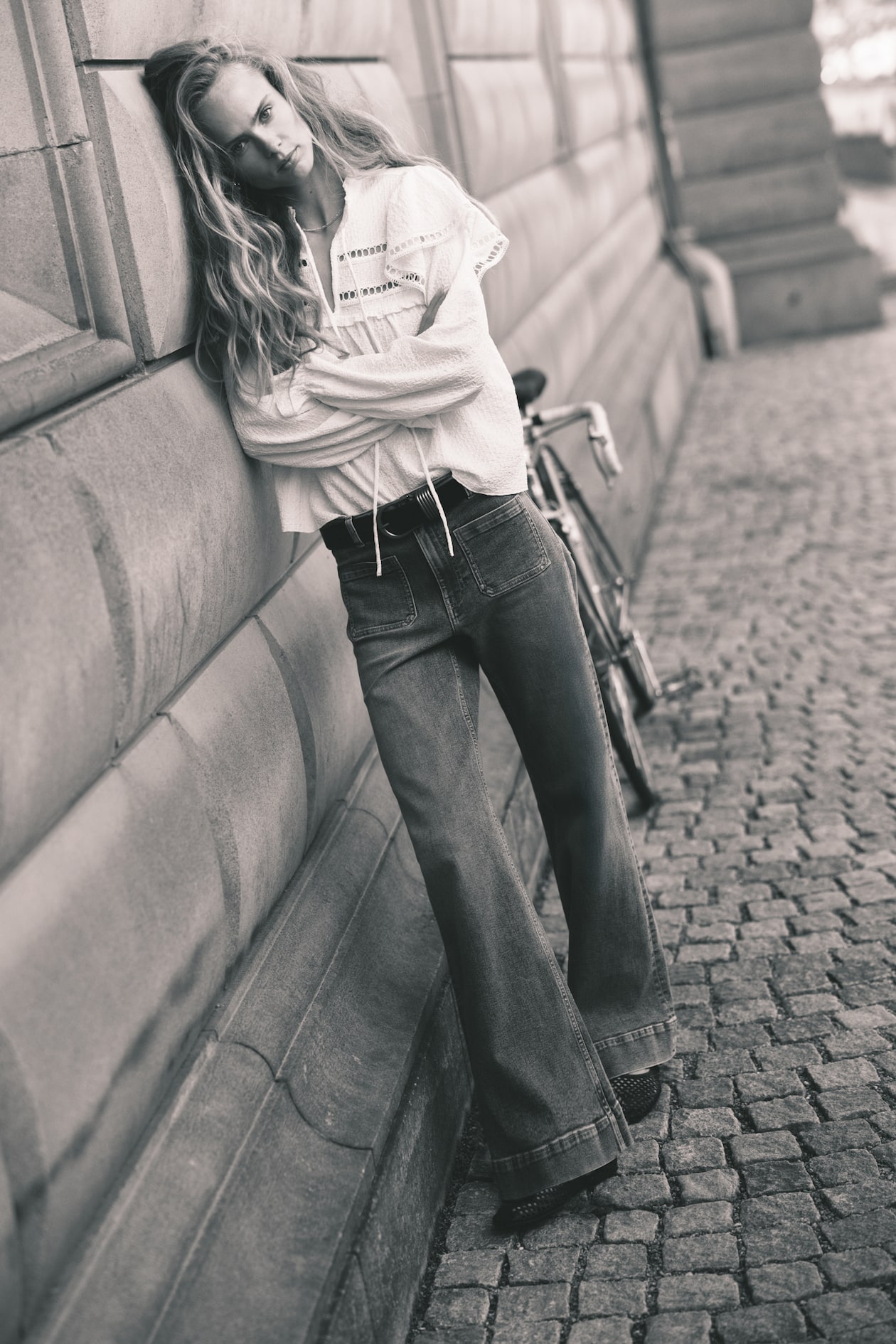 Wide High Jeans - image 5